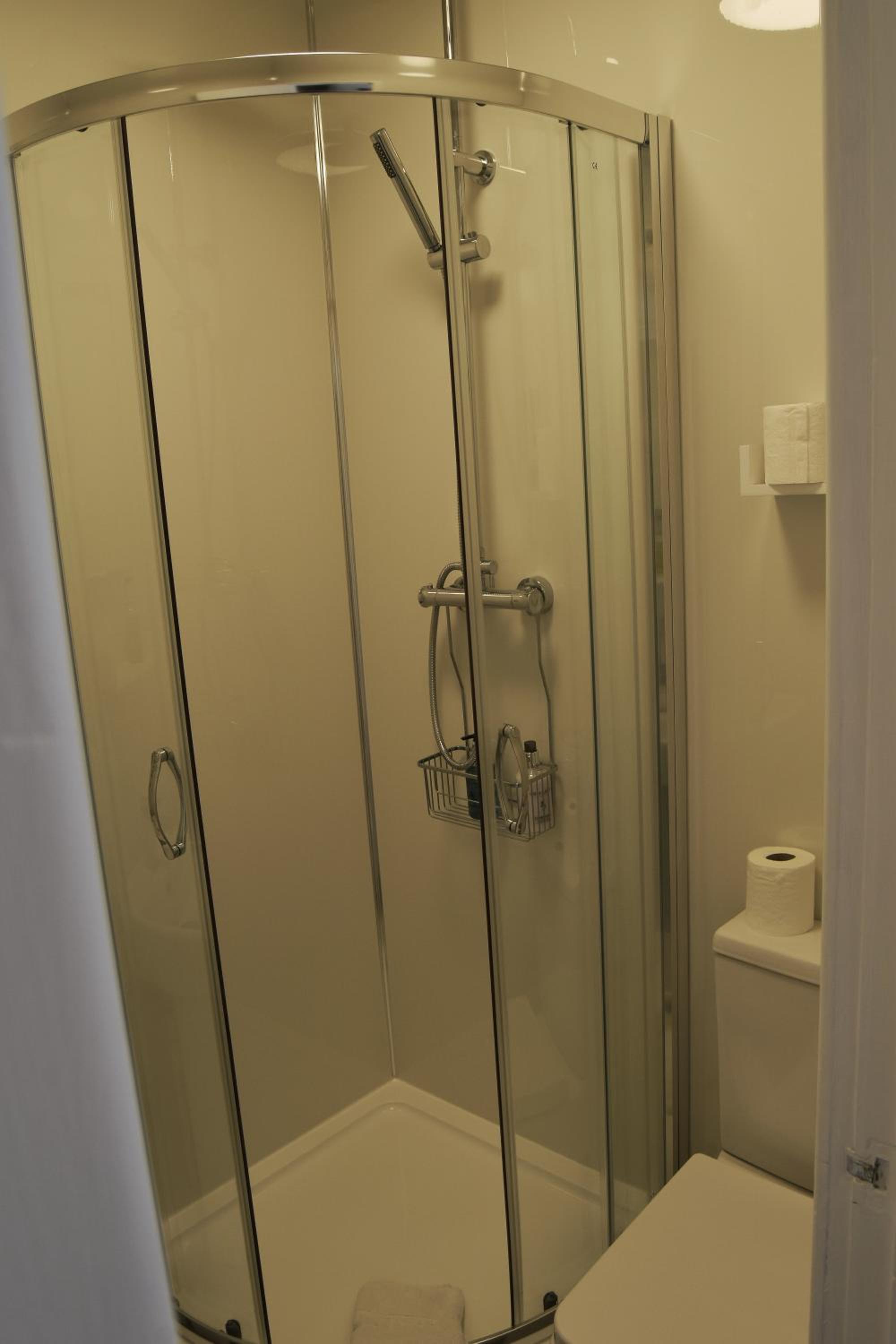 Avenue Guest House