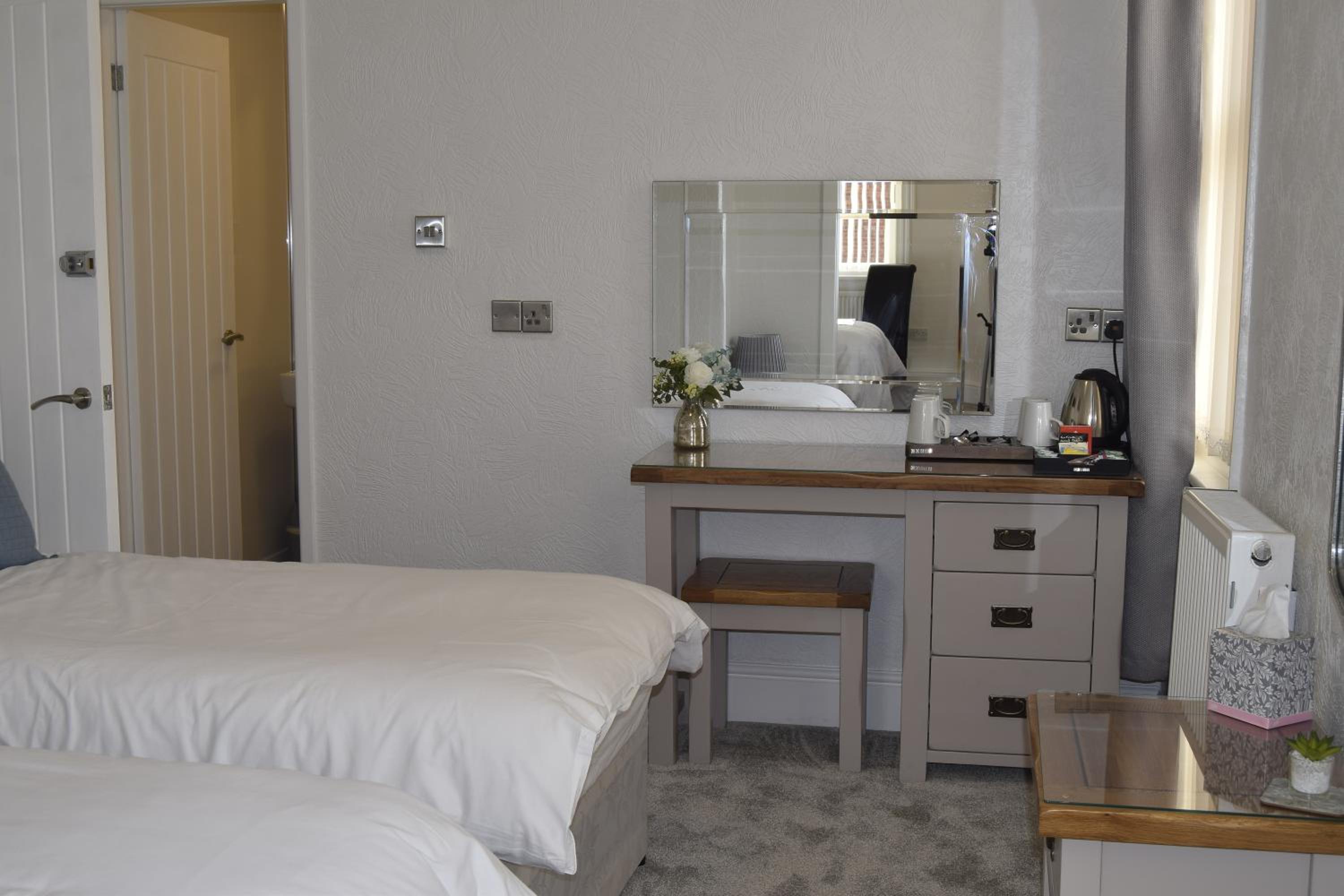 Avenue Guest House