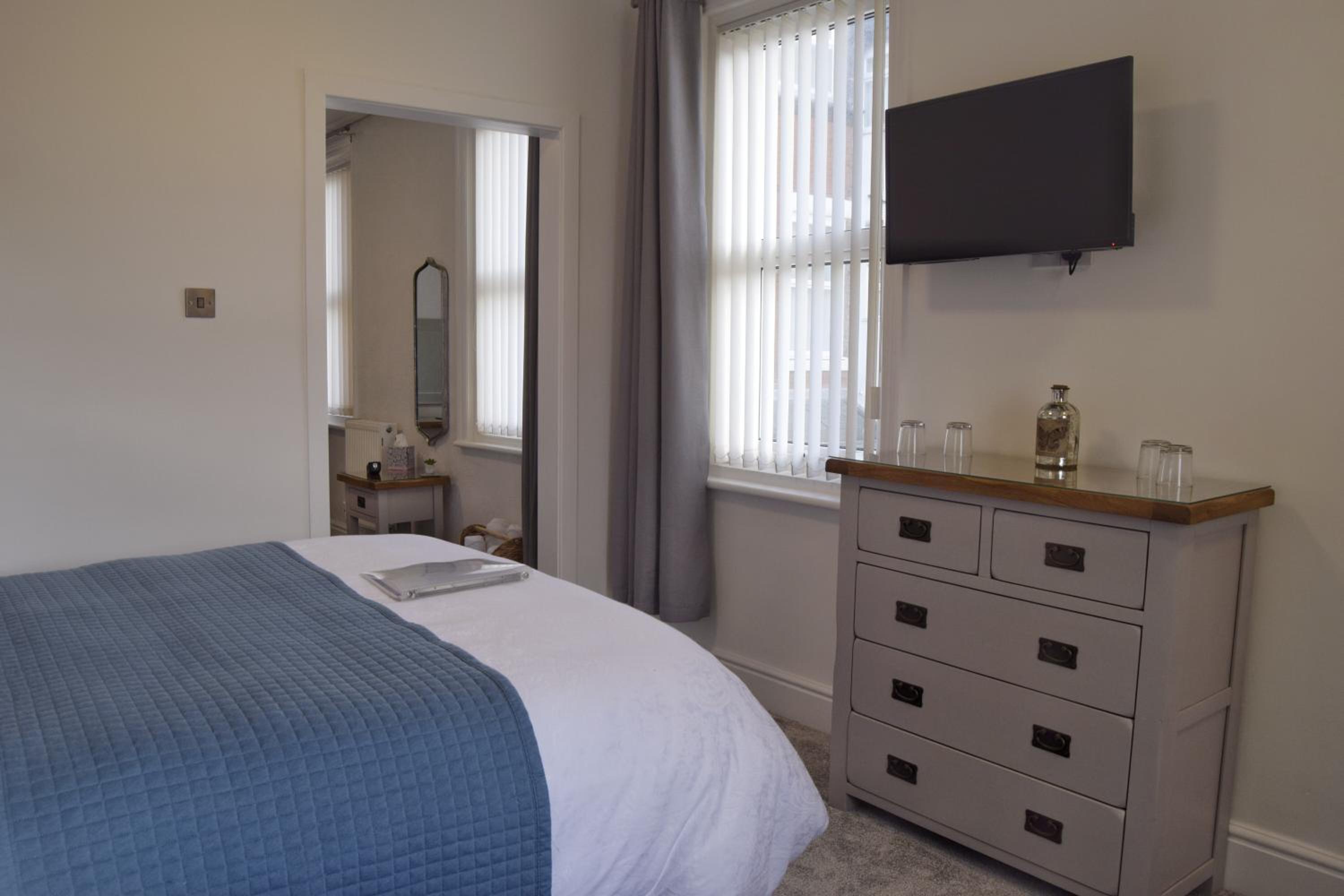 Avenue Guest House