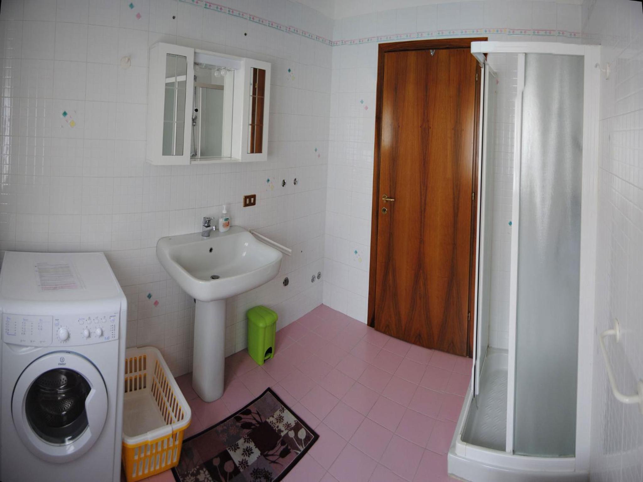 Photo 47
