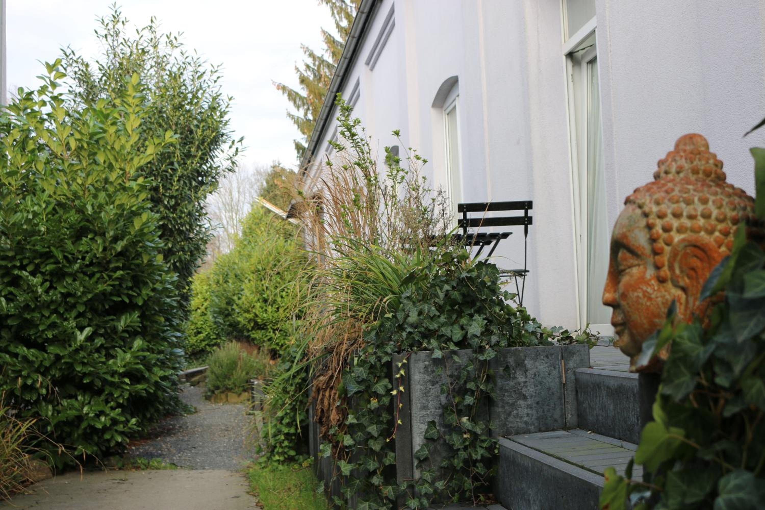 Studio-Apartments & möblierte Wohnungen für Monteure zentral in Mülheim an der Ruhr