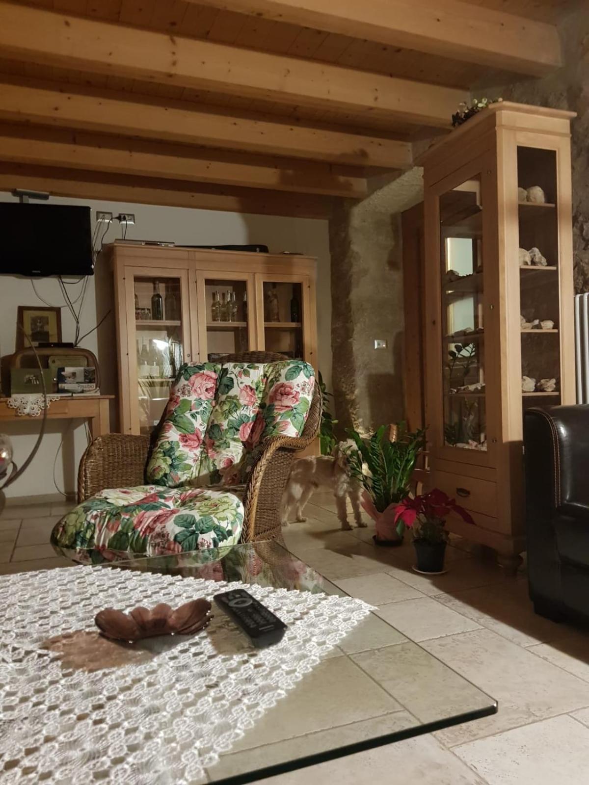 Photo 33