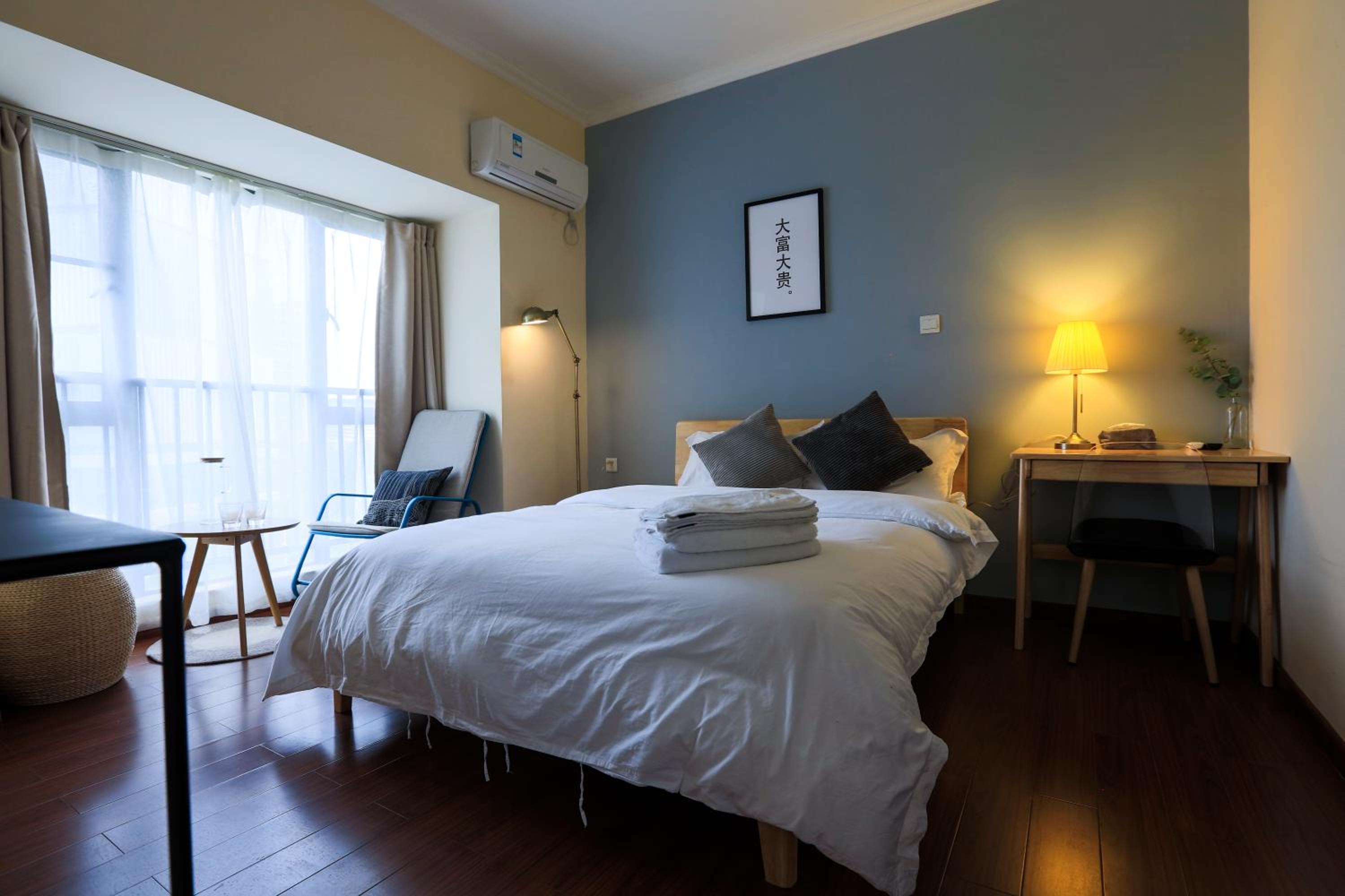 Ben Shu Jia Apartment Pazhou Branch