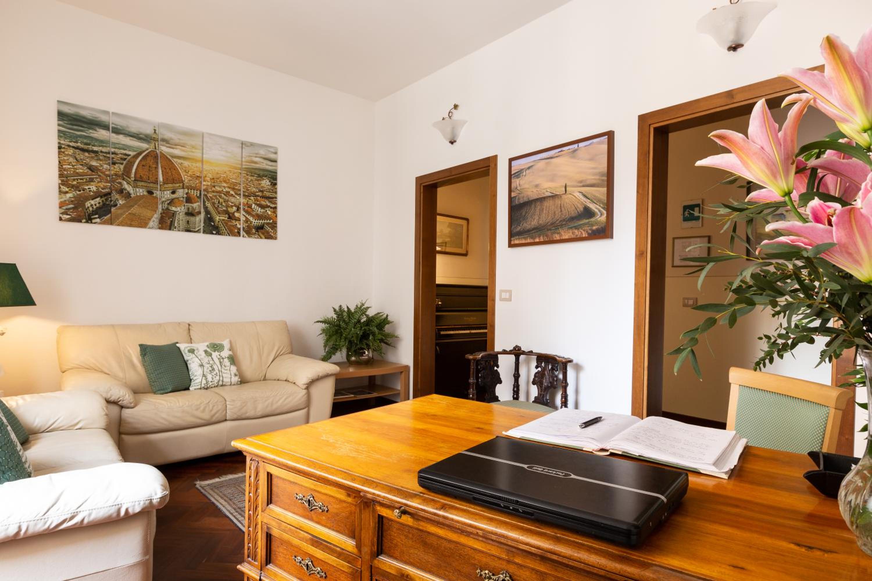 Aramis Deluxe Rooms