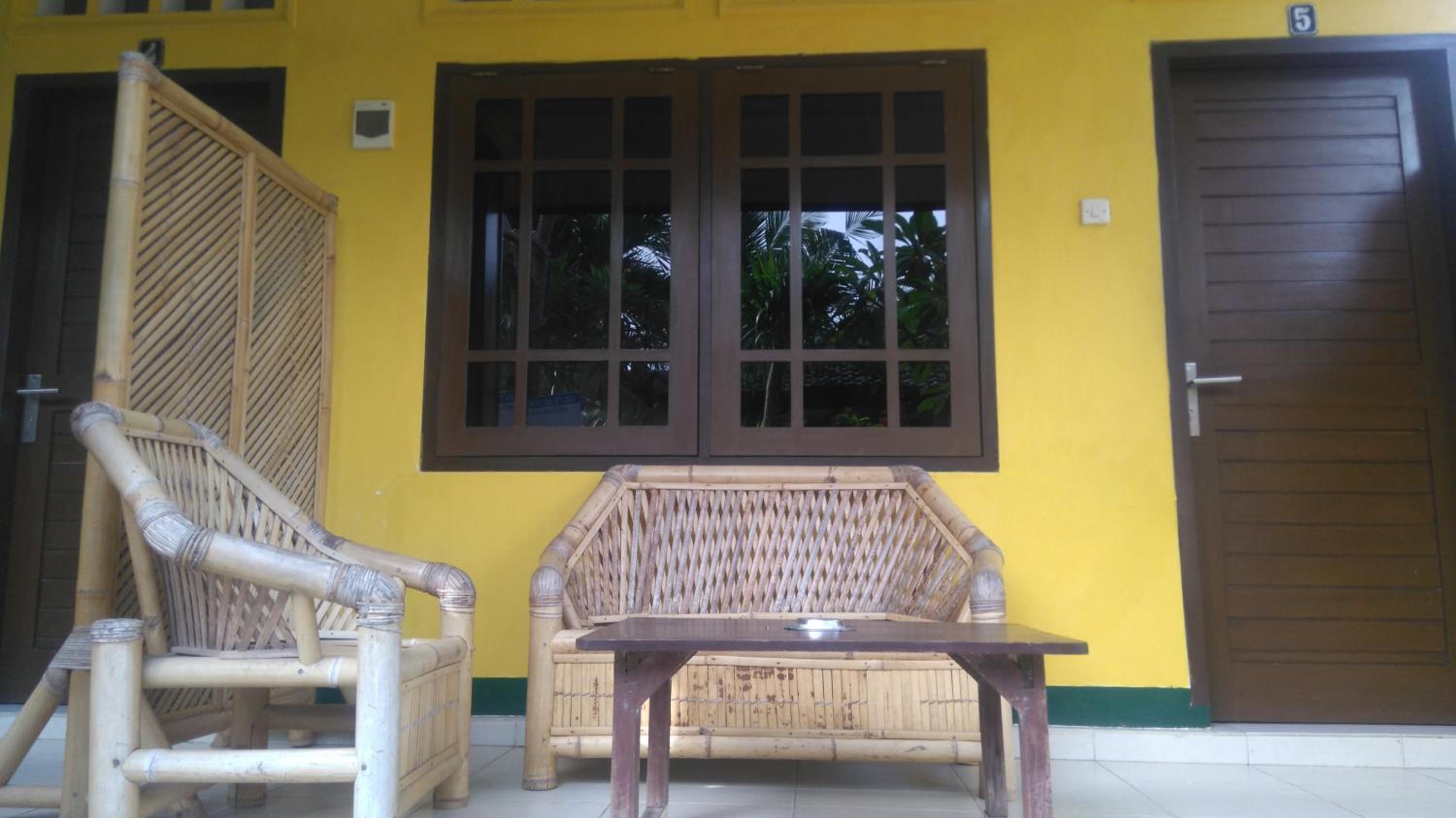 Koi Gili Guest House