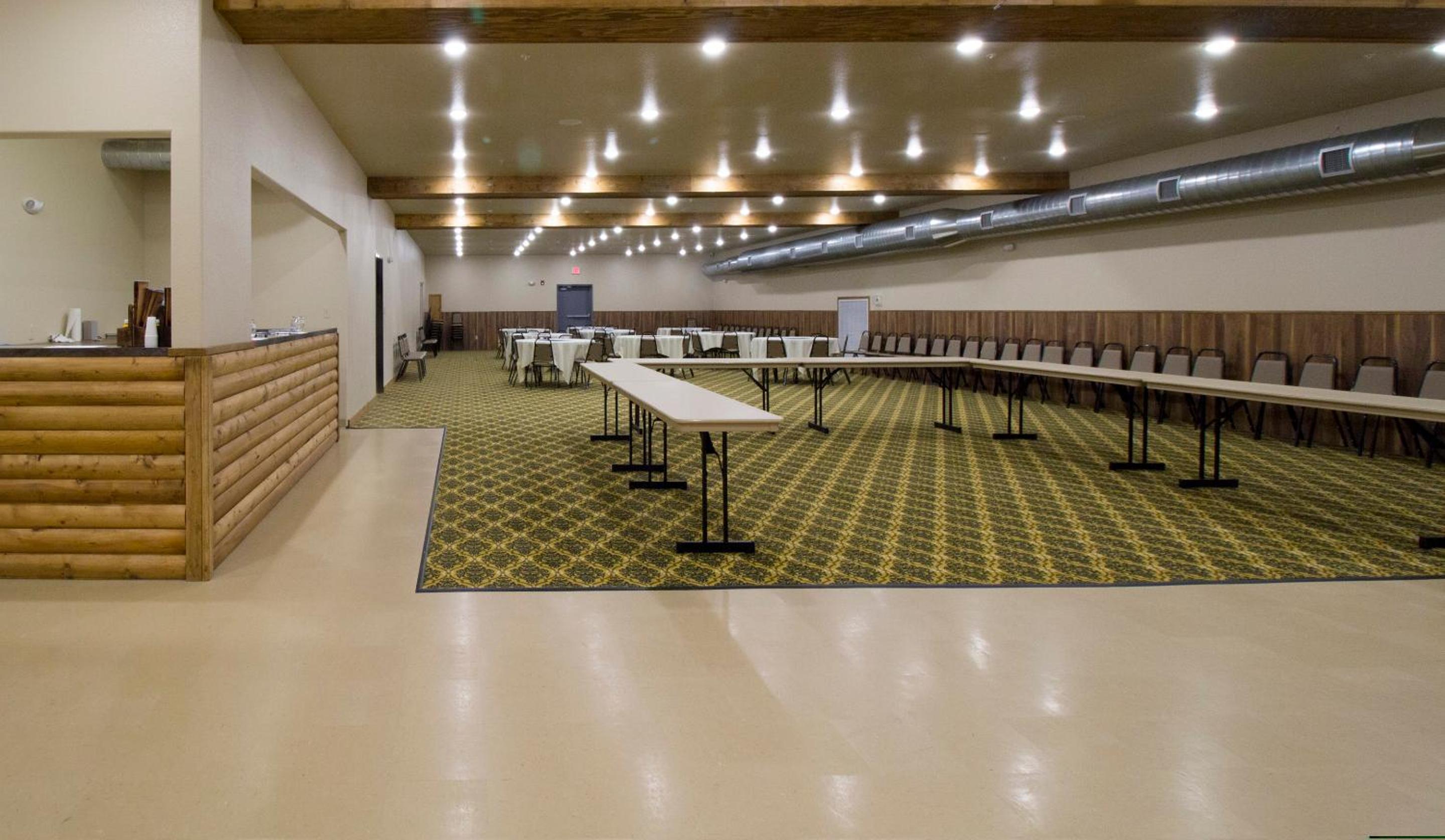 Newcastle Lodge & Convention Center