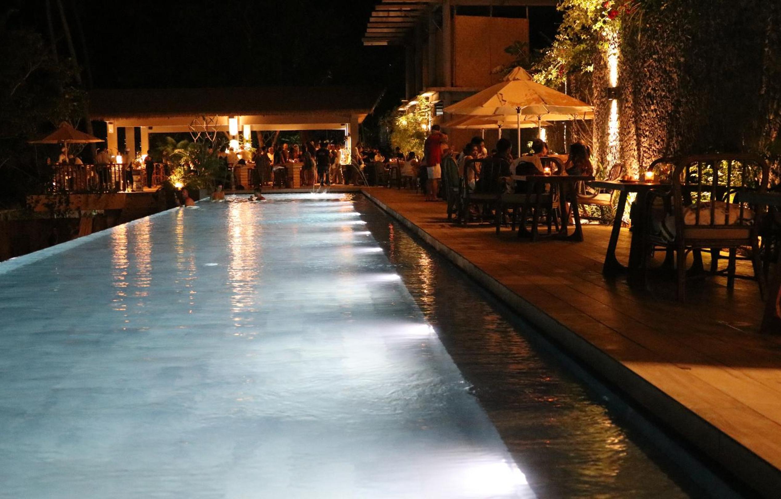 Maremegmeg Beach Club
