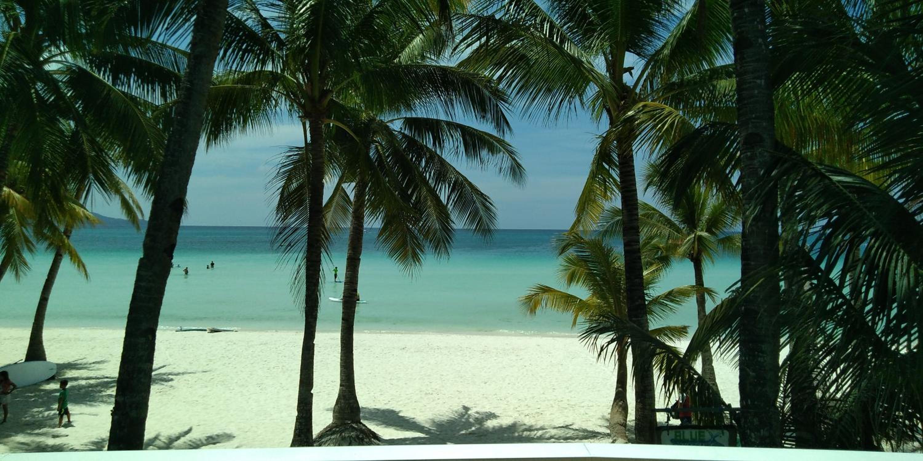 Bluewaves Beach House, Boracay - 12