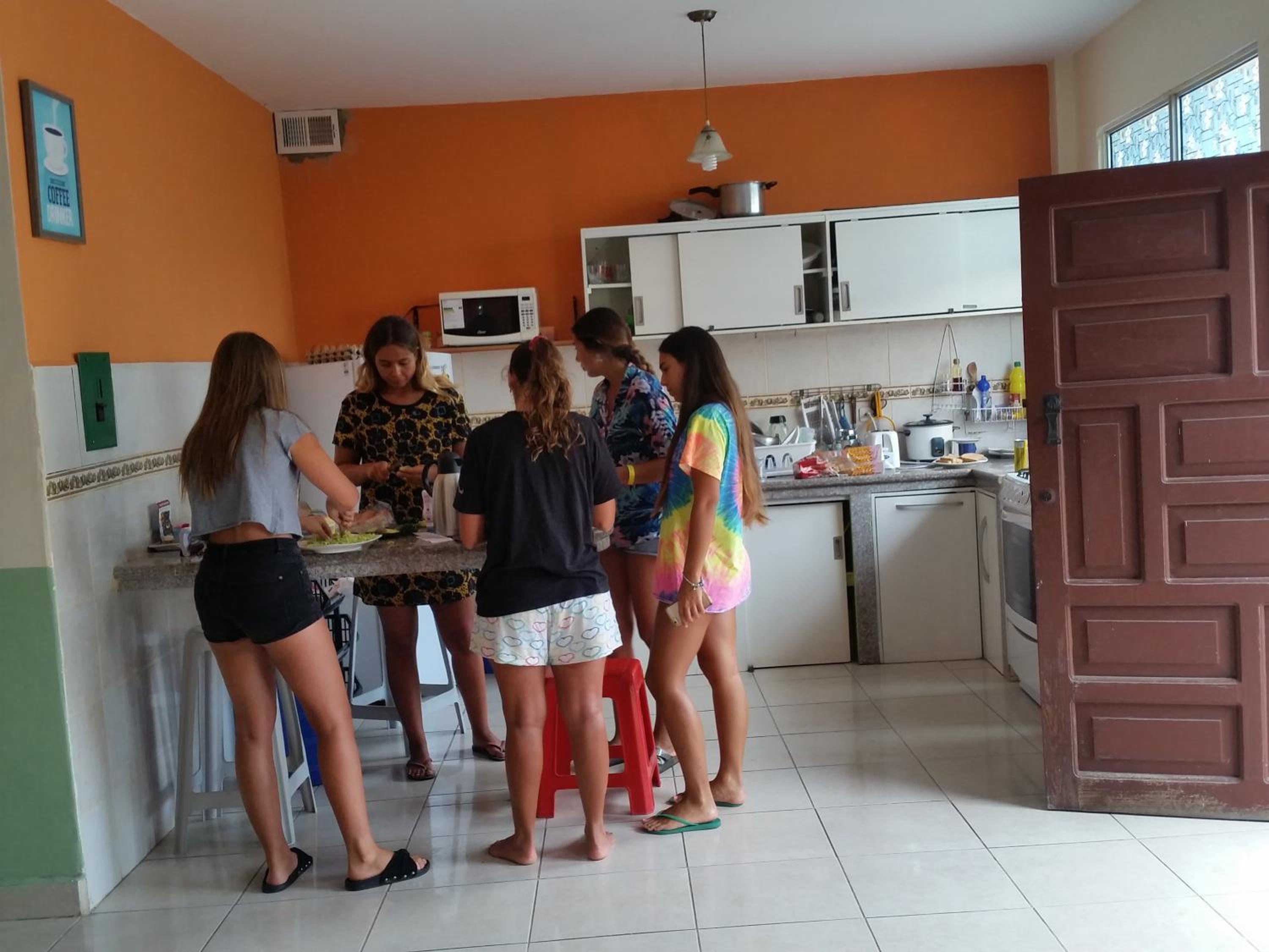 Photo 8