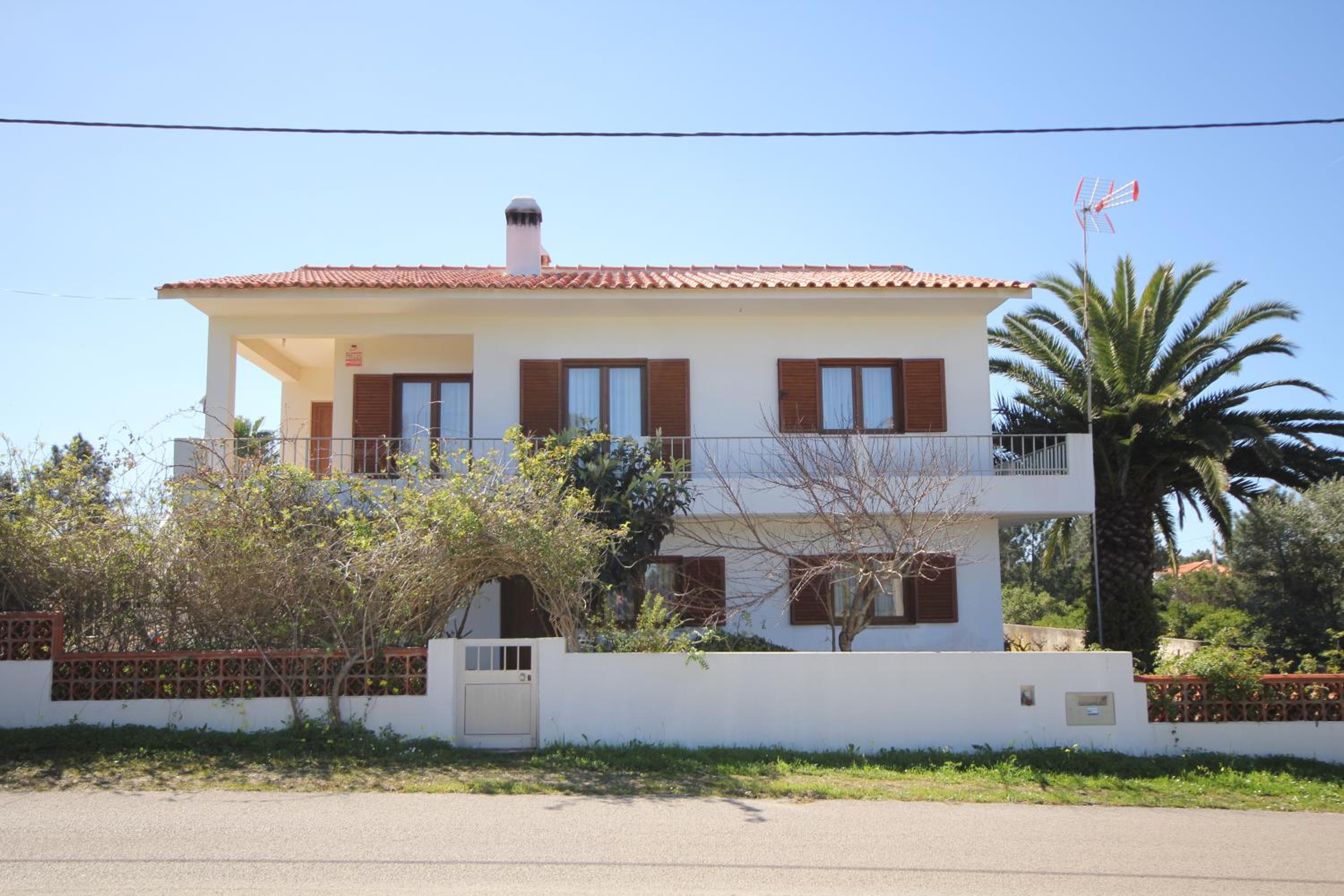 Moradia Vale da Telha view 2