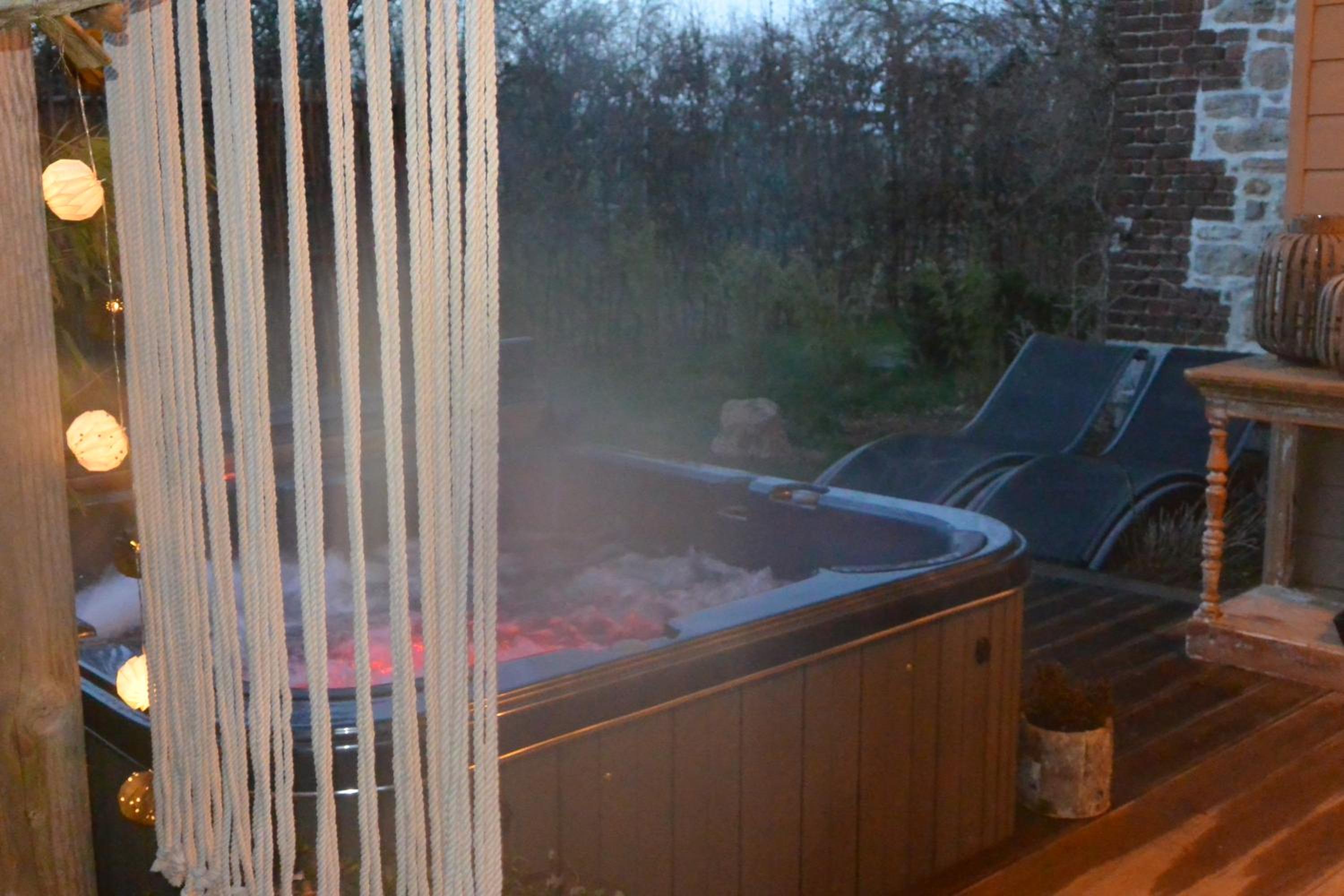 Du Coté de chez Jeanne, Suite view 3