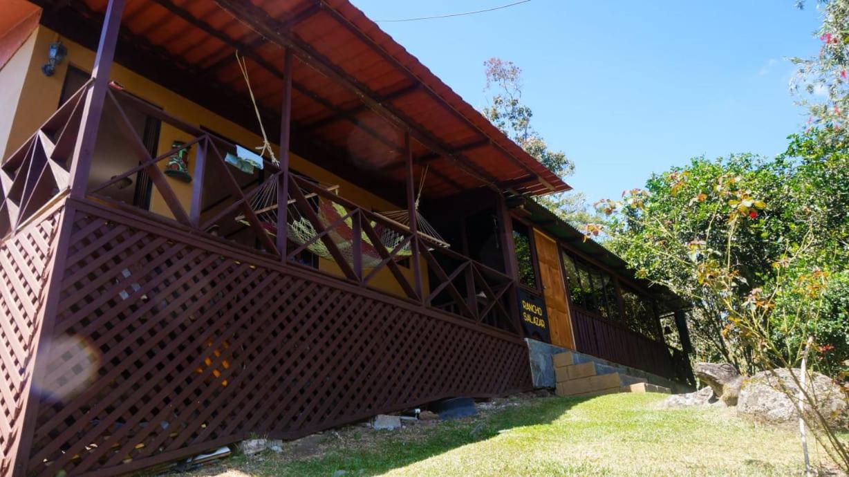 Hospedaje La Naciente