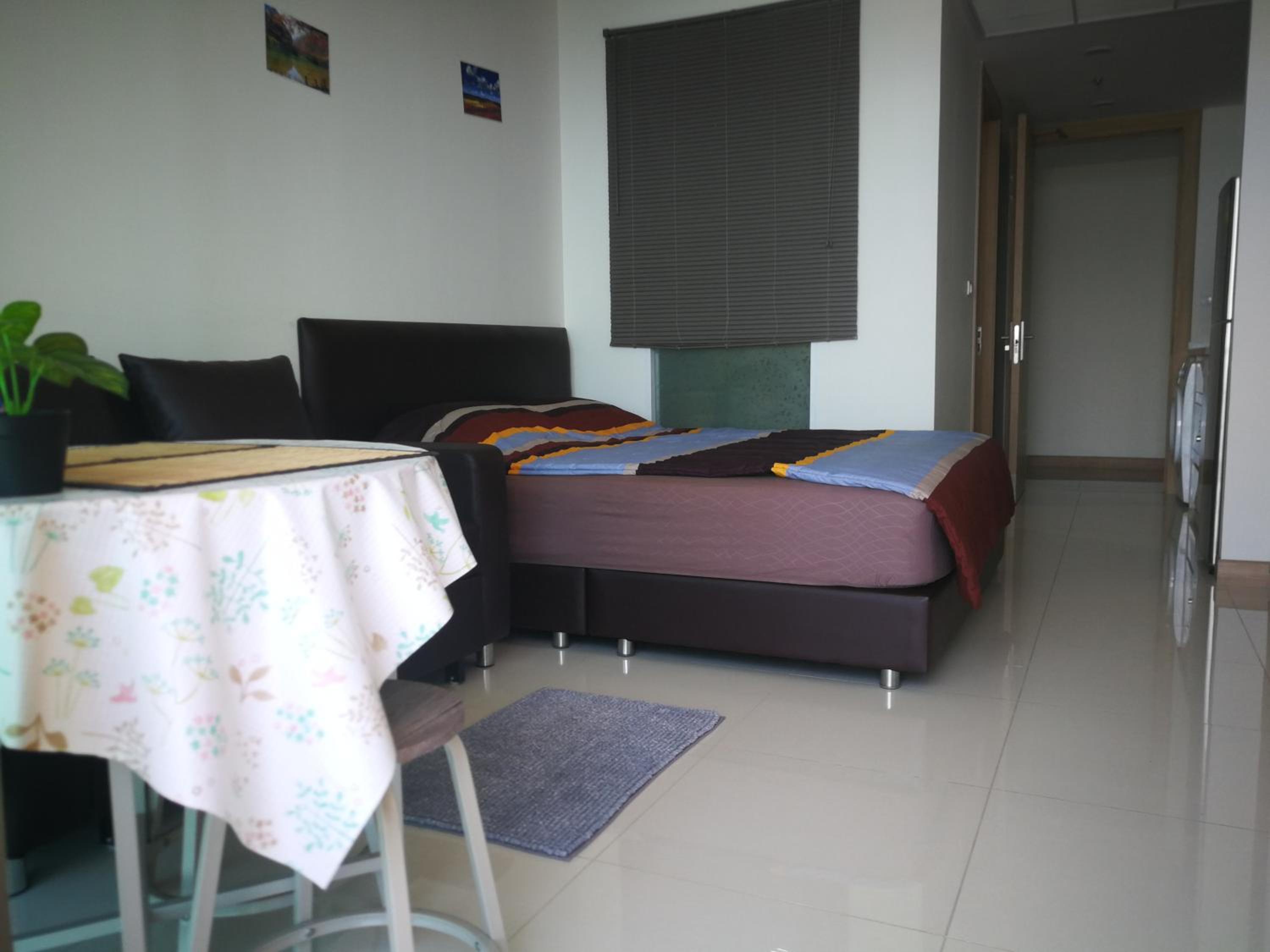 The Riviera Wongamat Hong Apartment