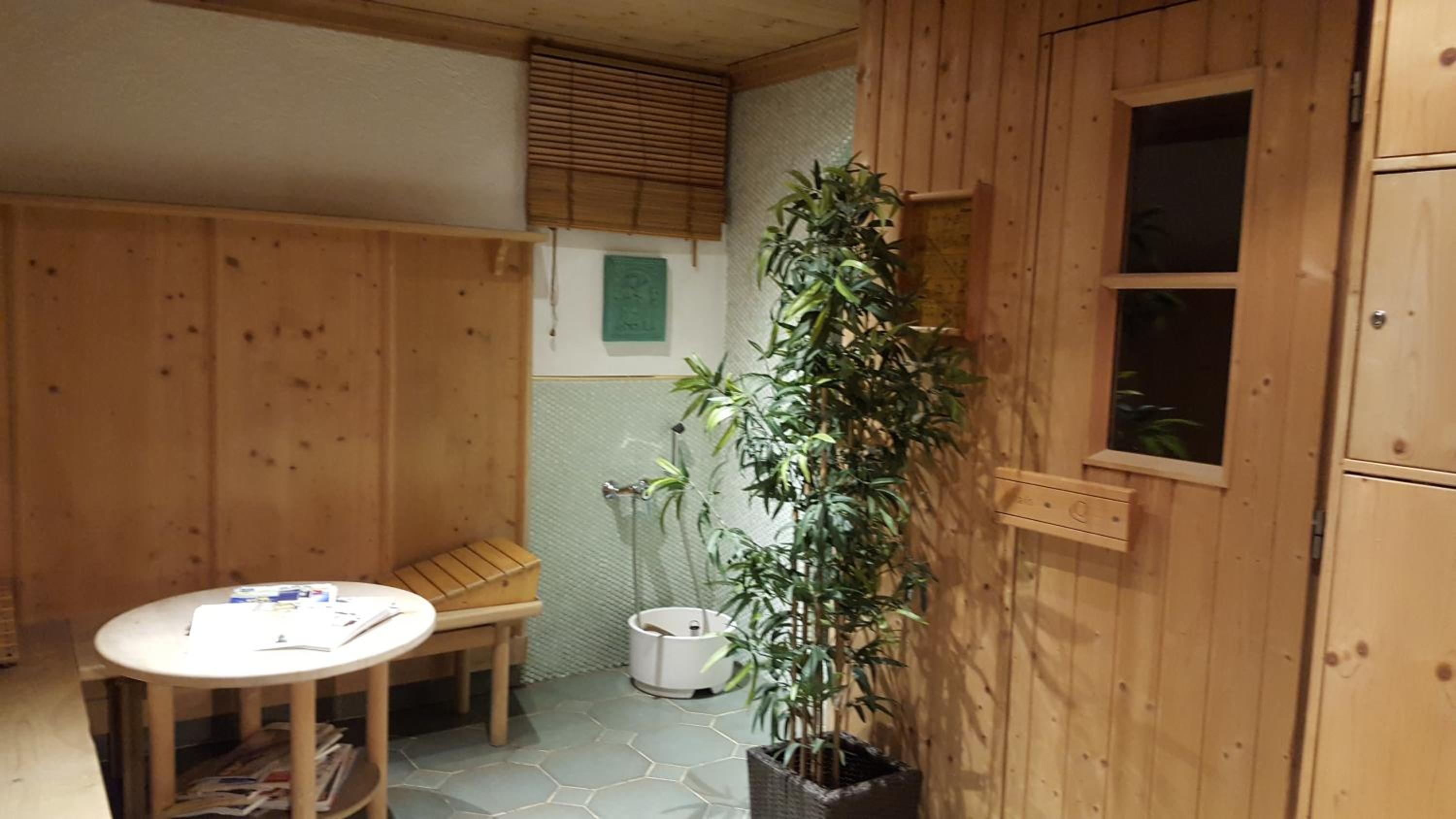 Appartement Pension Bäckenhäusl FERIENWOHNUNGEN Chalets Hütten Komfortzimmer