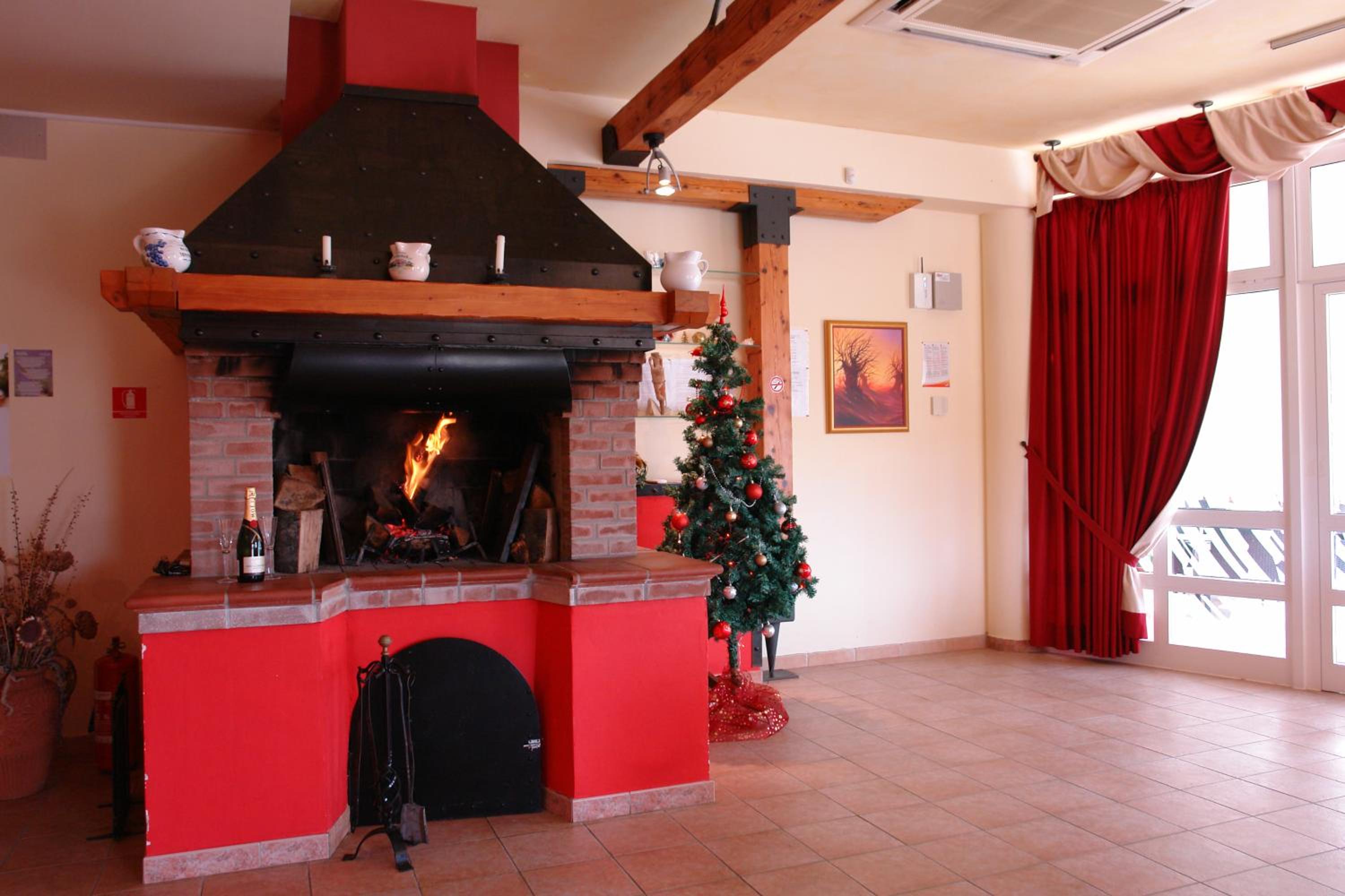 Villa VEDORNA - big wellness house near beach, pool, wellness room with jacuzzi & sauna, game room, table tennis, playground & bbq, Pomer, Istria view 3
