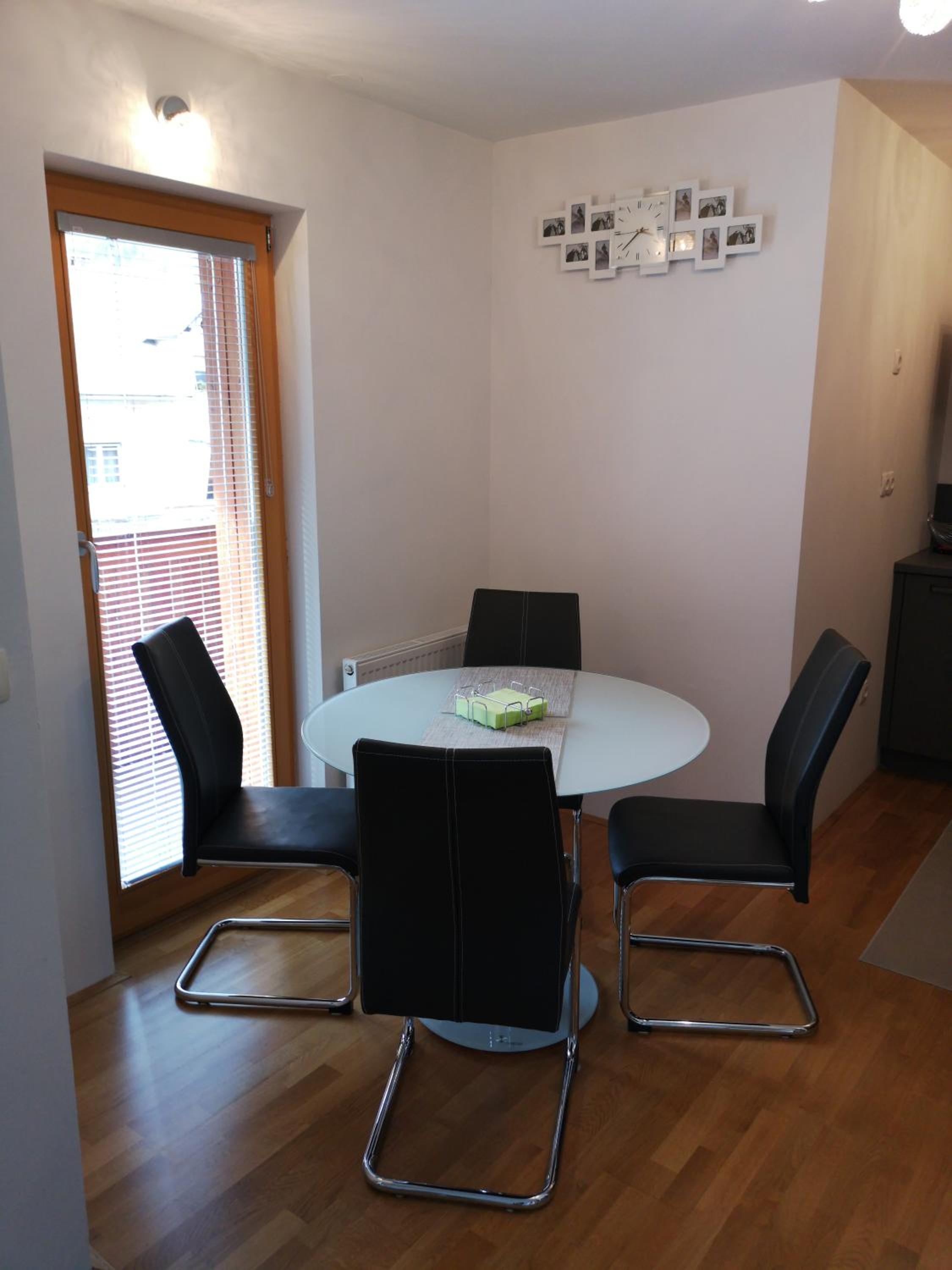 Apartma Lucijana view 5