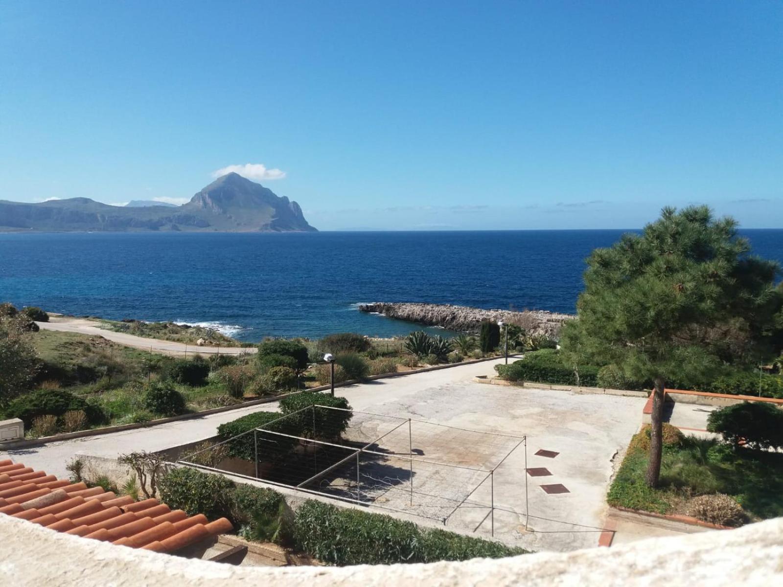 Paradiso Isulidda view 4