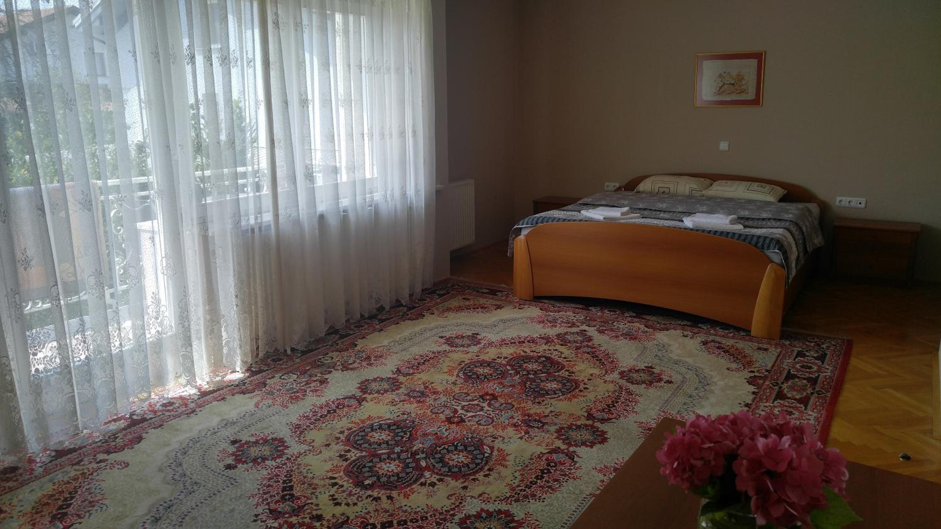 Photo 36