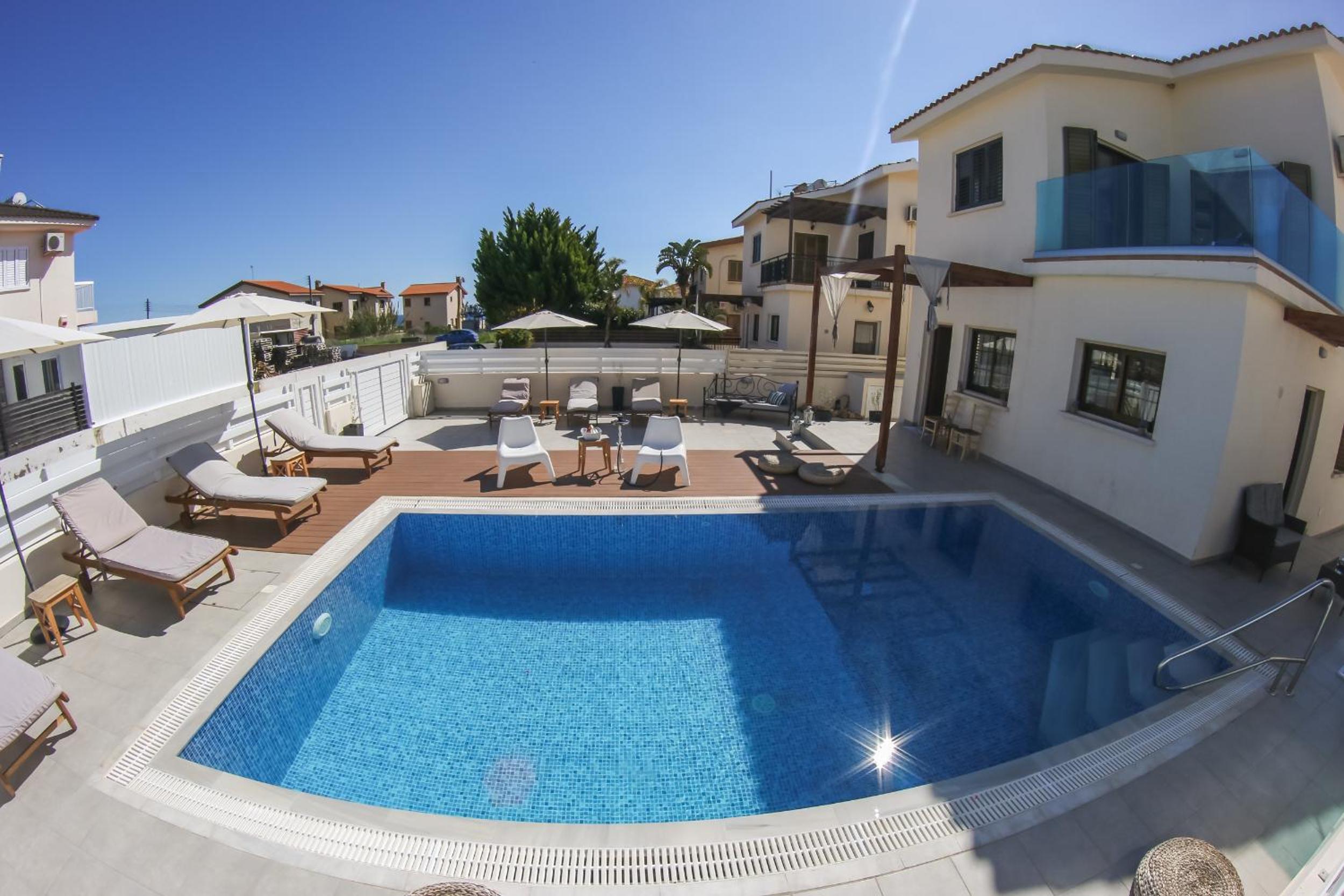 Villa Alexandra view 4
