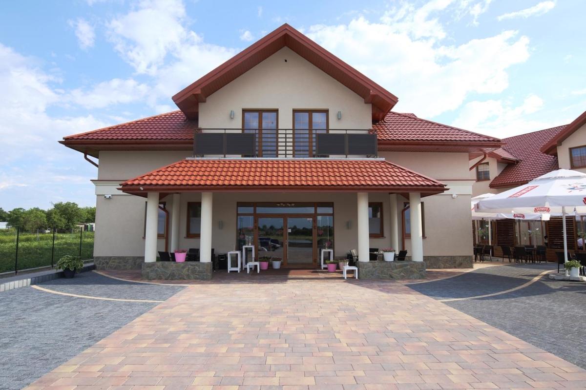 outdoor BBQ area