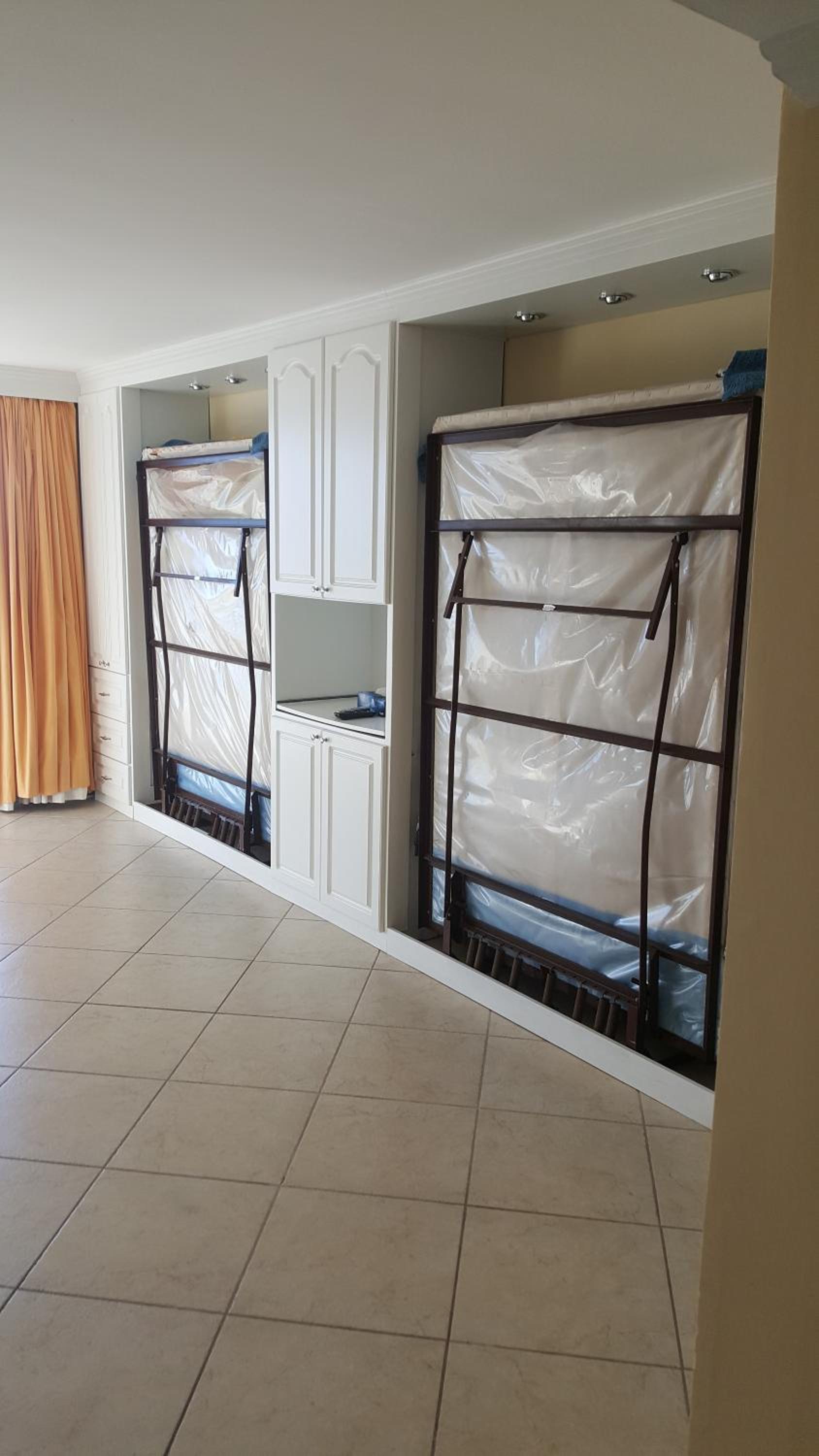 Top floor oceanfront Miami Direct Access to the beach