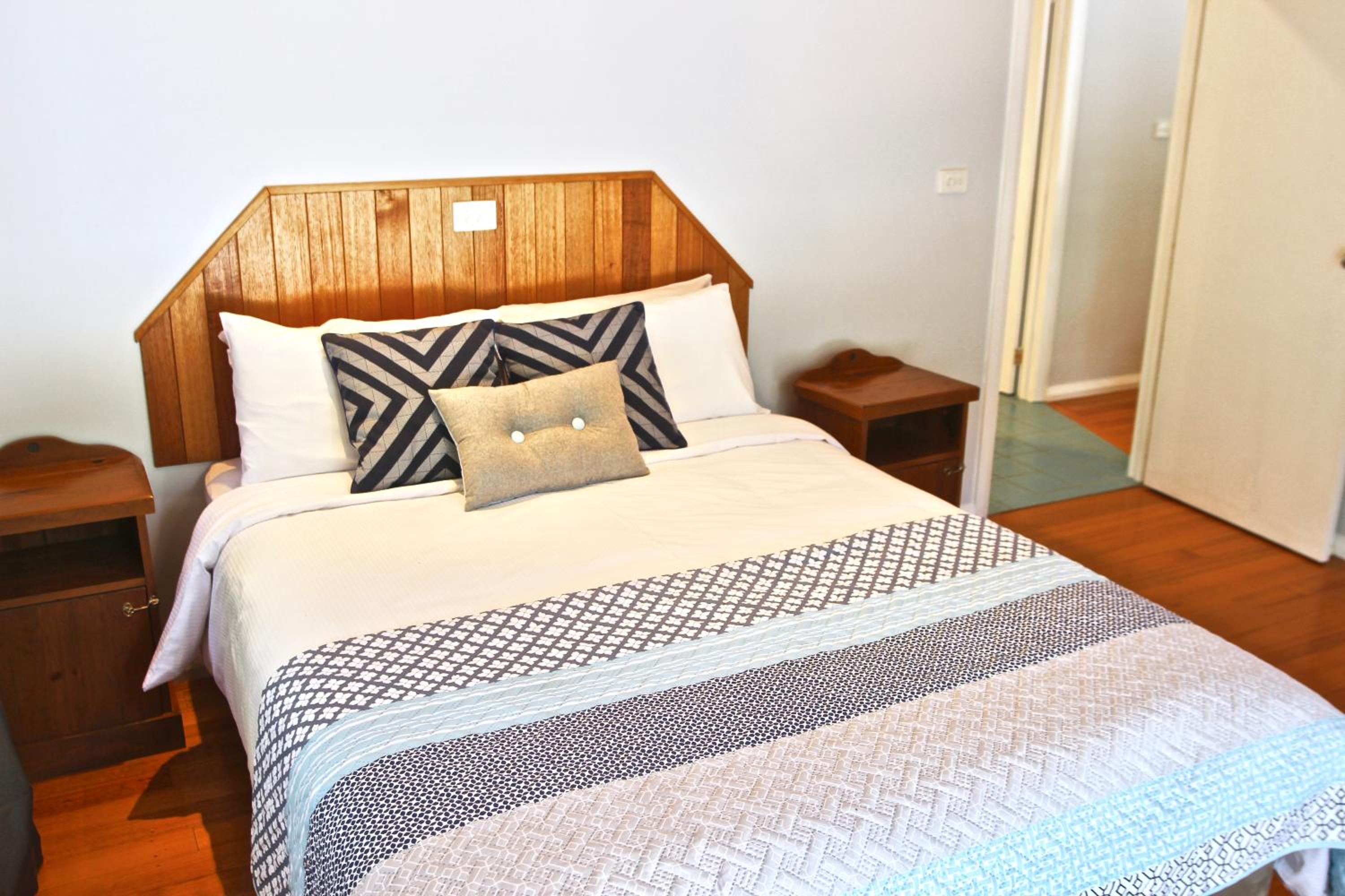 Ellensbrook Cottages