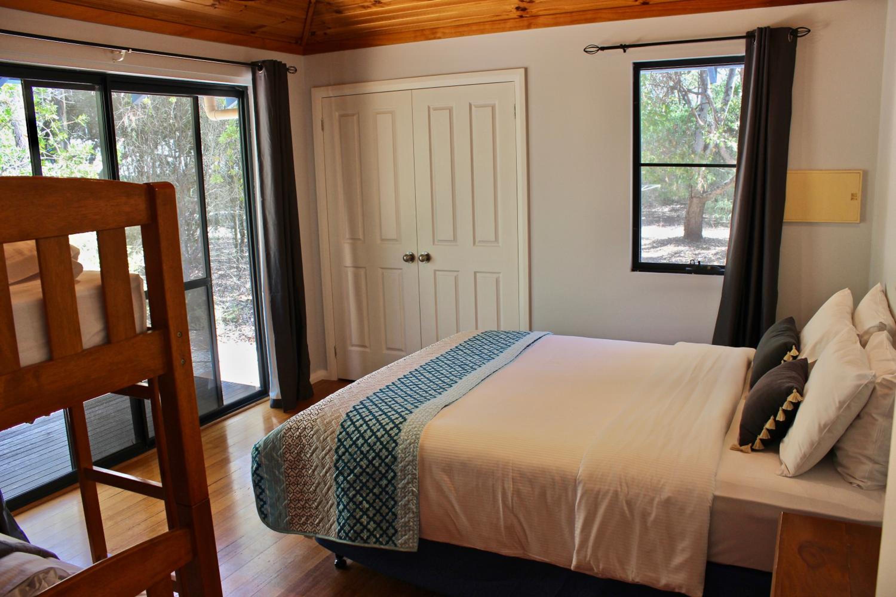 Ellensbrook Cottages