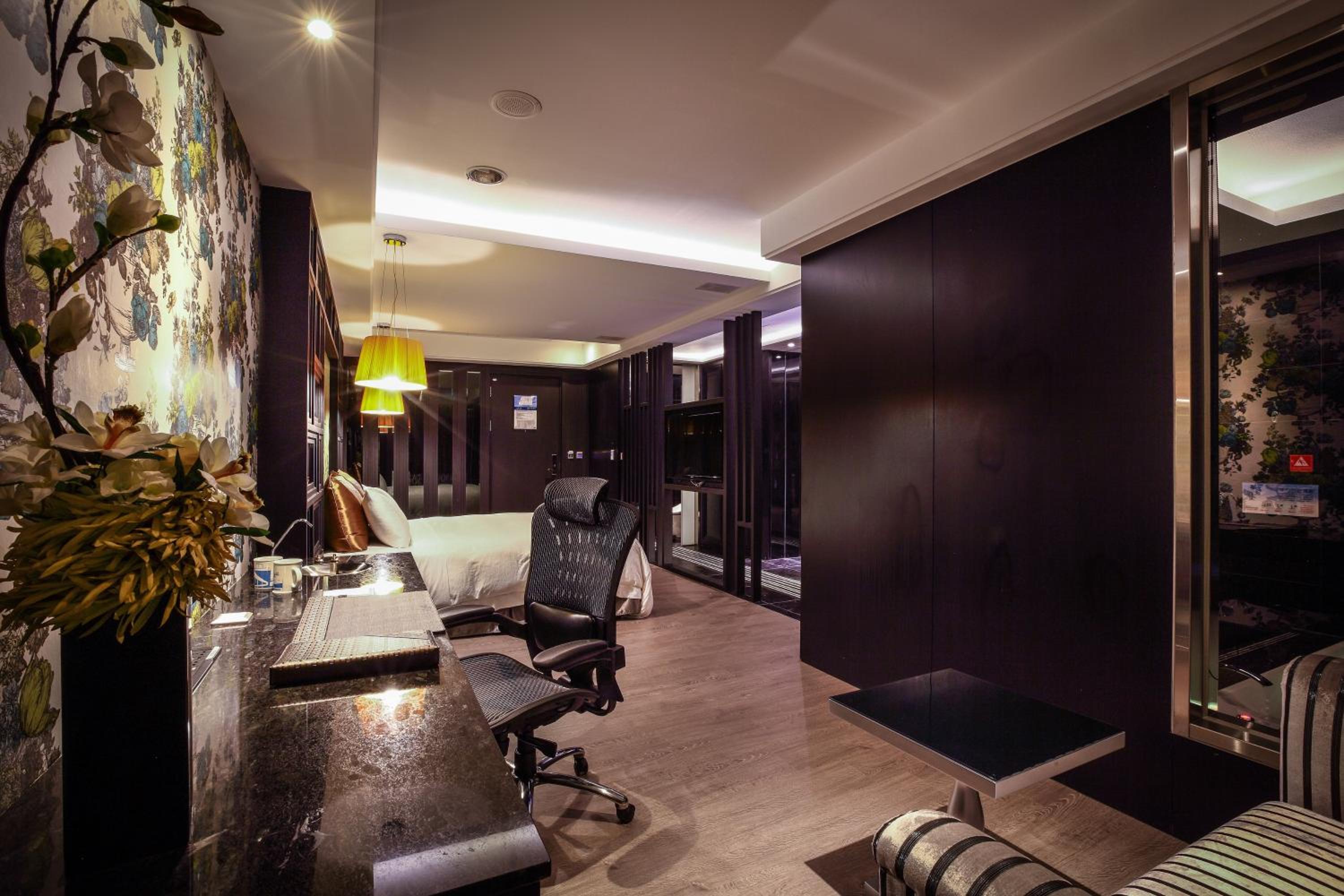 Icloud Luxury Resort & Hotel