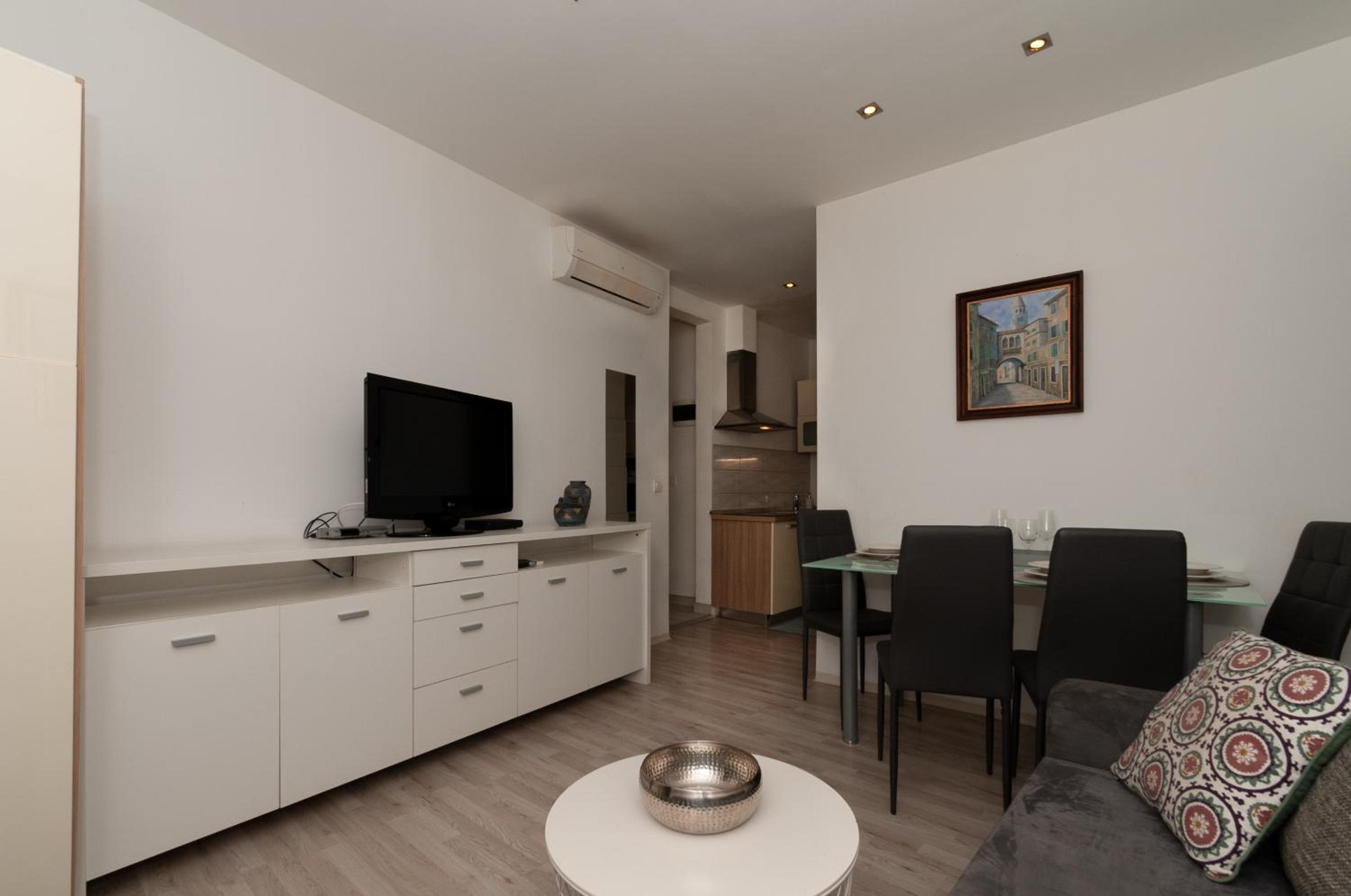 Apartment Nana view 4