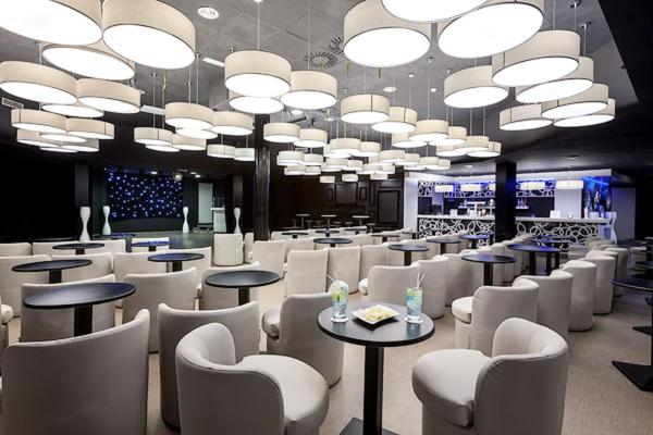 Playaolid Suites & Apartments — photo 42