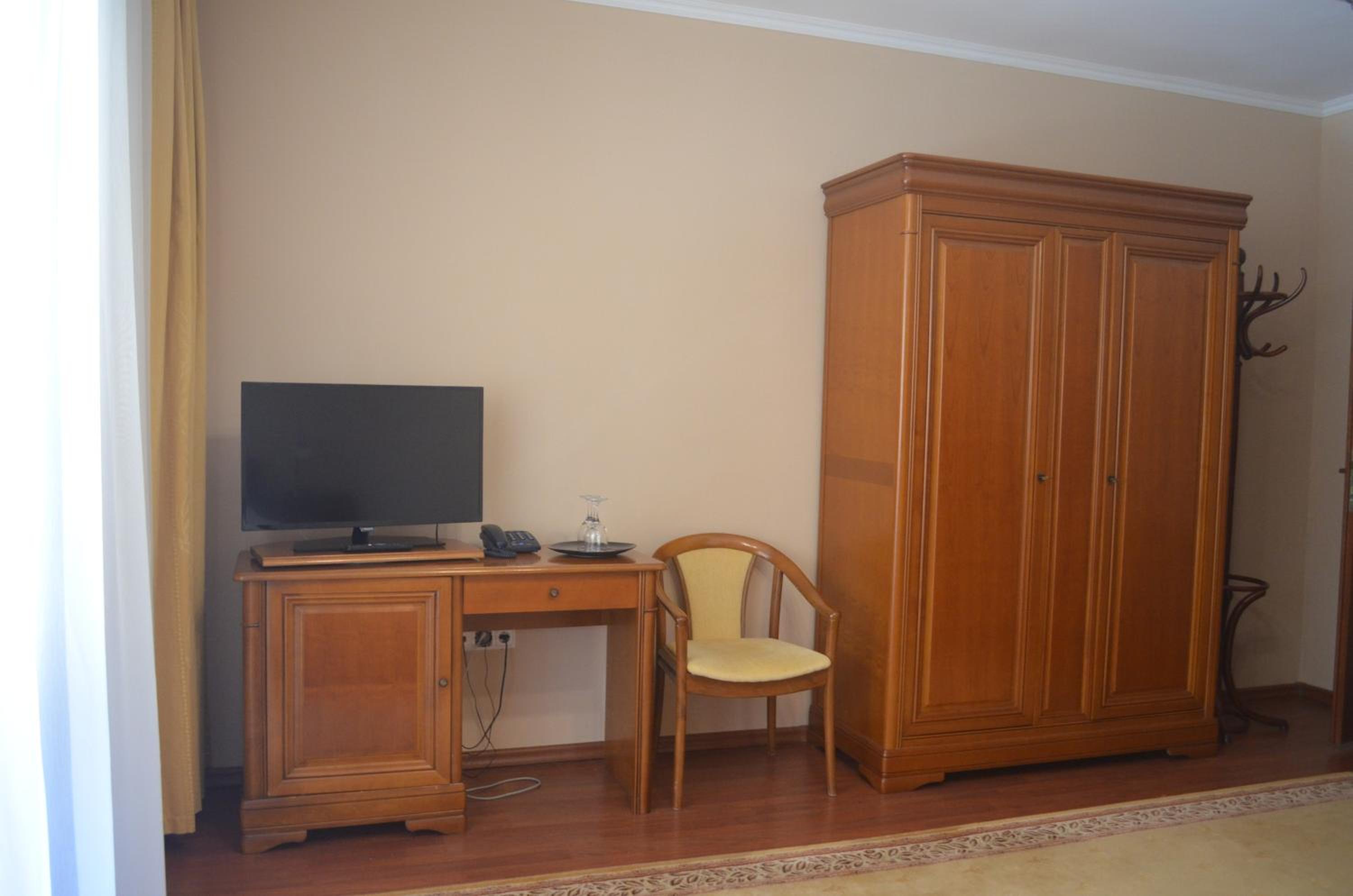 Photo 24