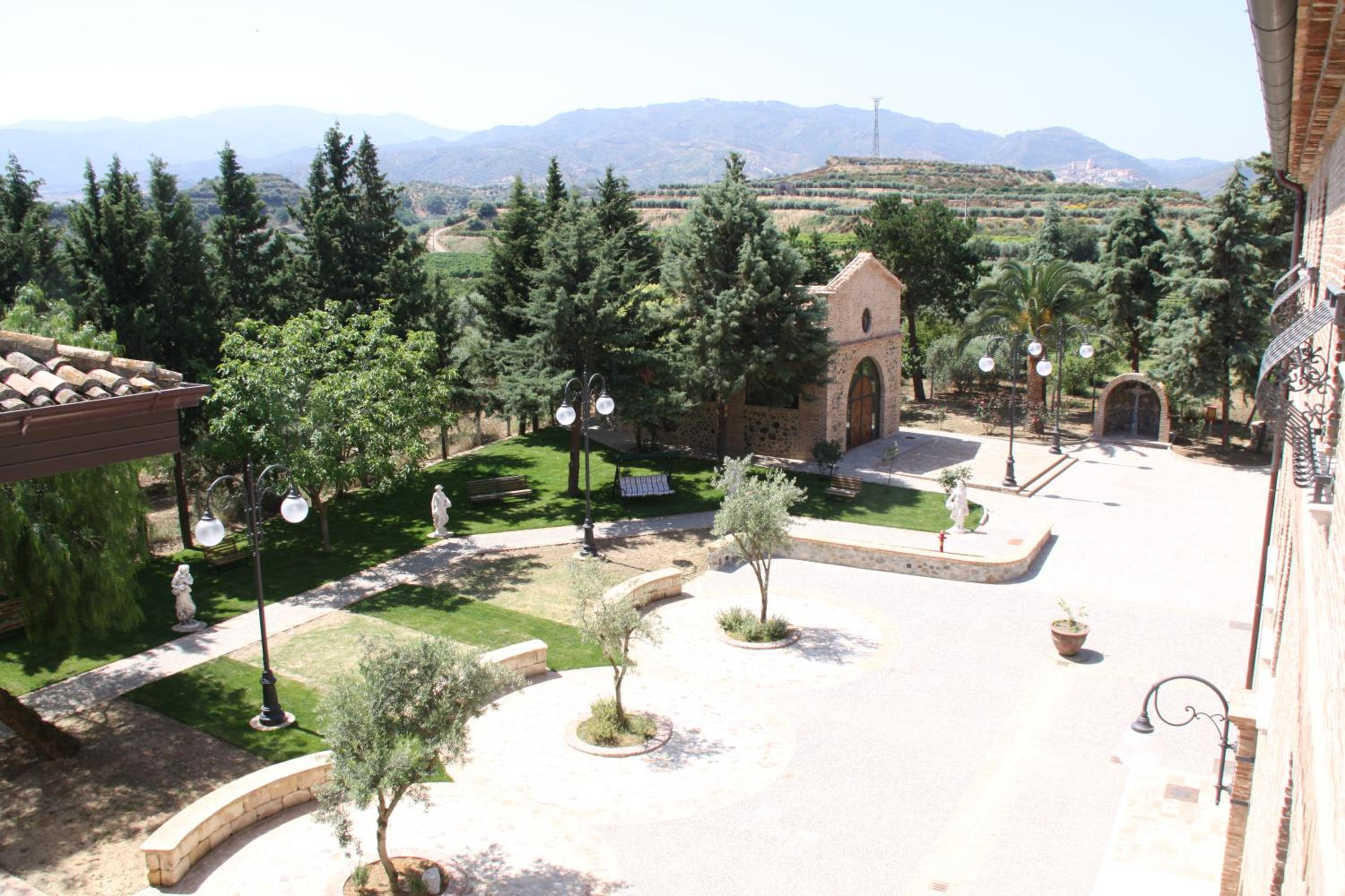 Photo 43