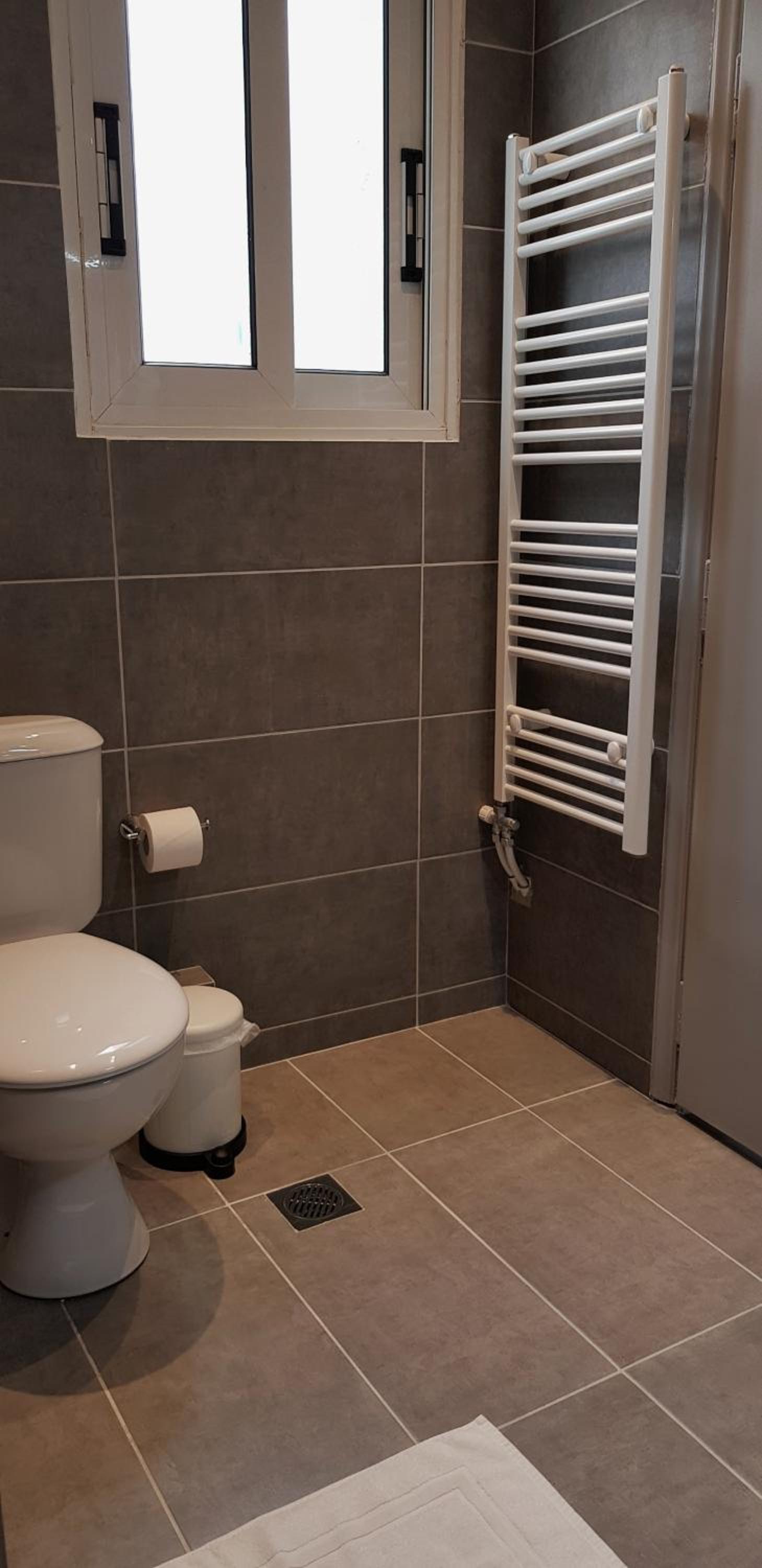 Modernly Renovated Apt