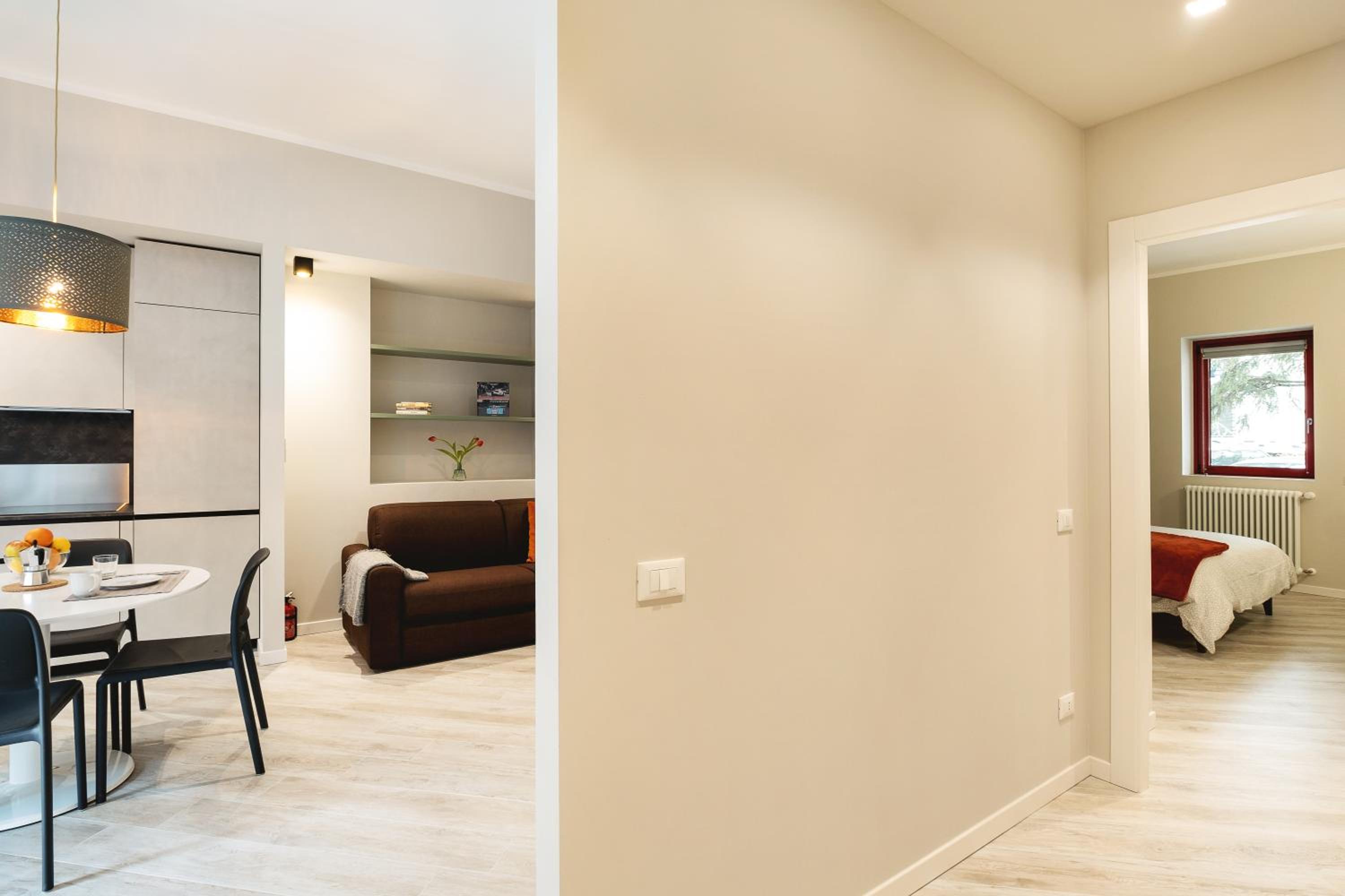 GuestHost - Maggiore Residence Flats view 3