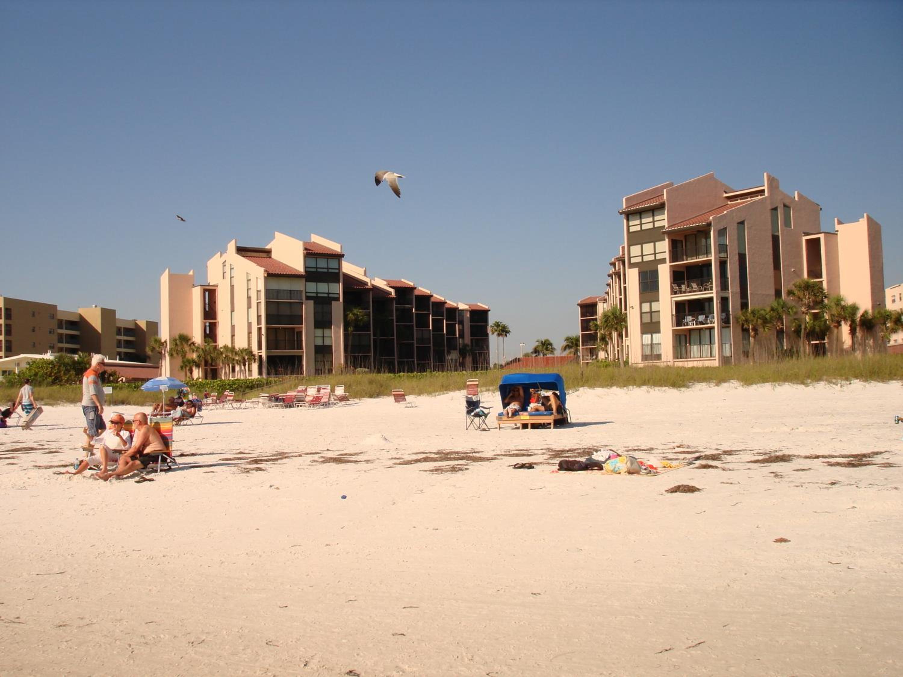 Siesta Breakers #603, Gulfside in Siesta Key, FL view 5
