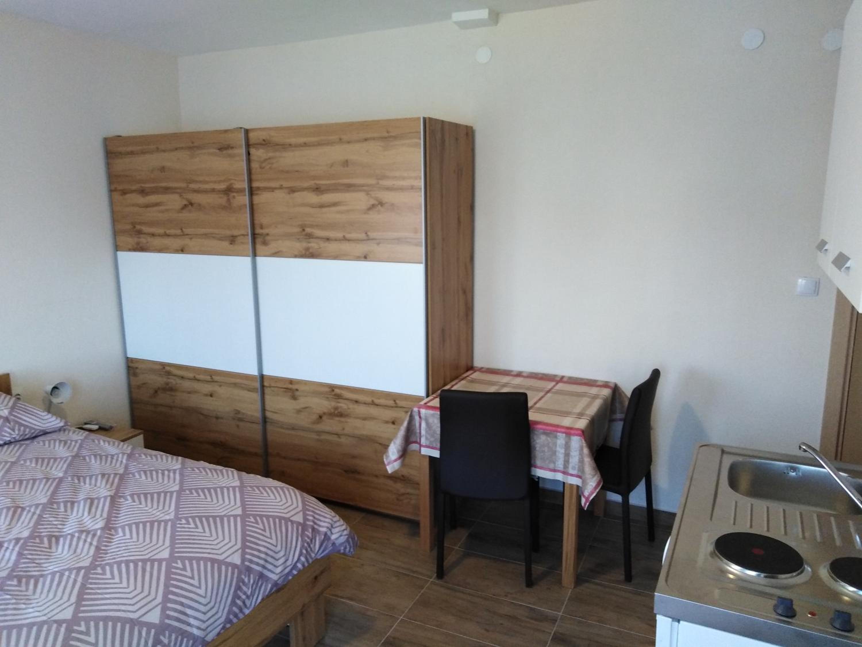Photo 47