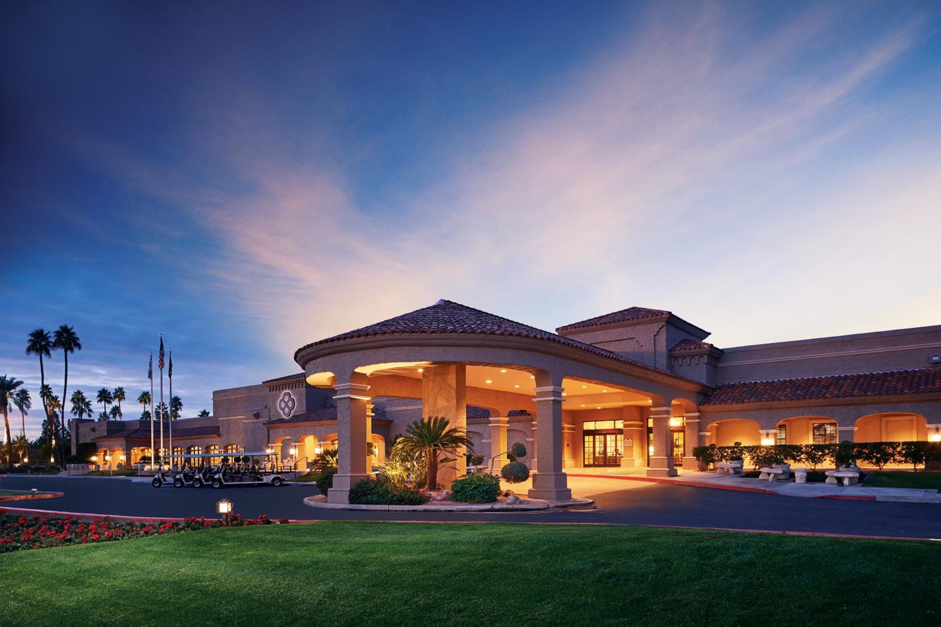 Hotel Scottsdale Plaza Resort By Ihg