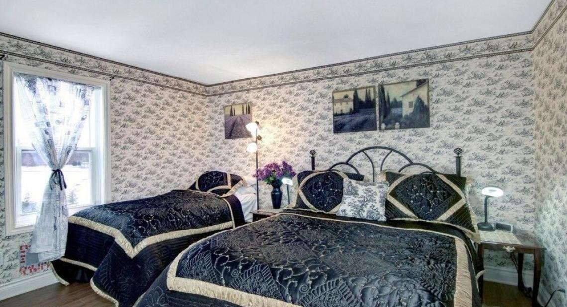 Cobblestone Bed and Breakfast - Property Image 4
