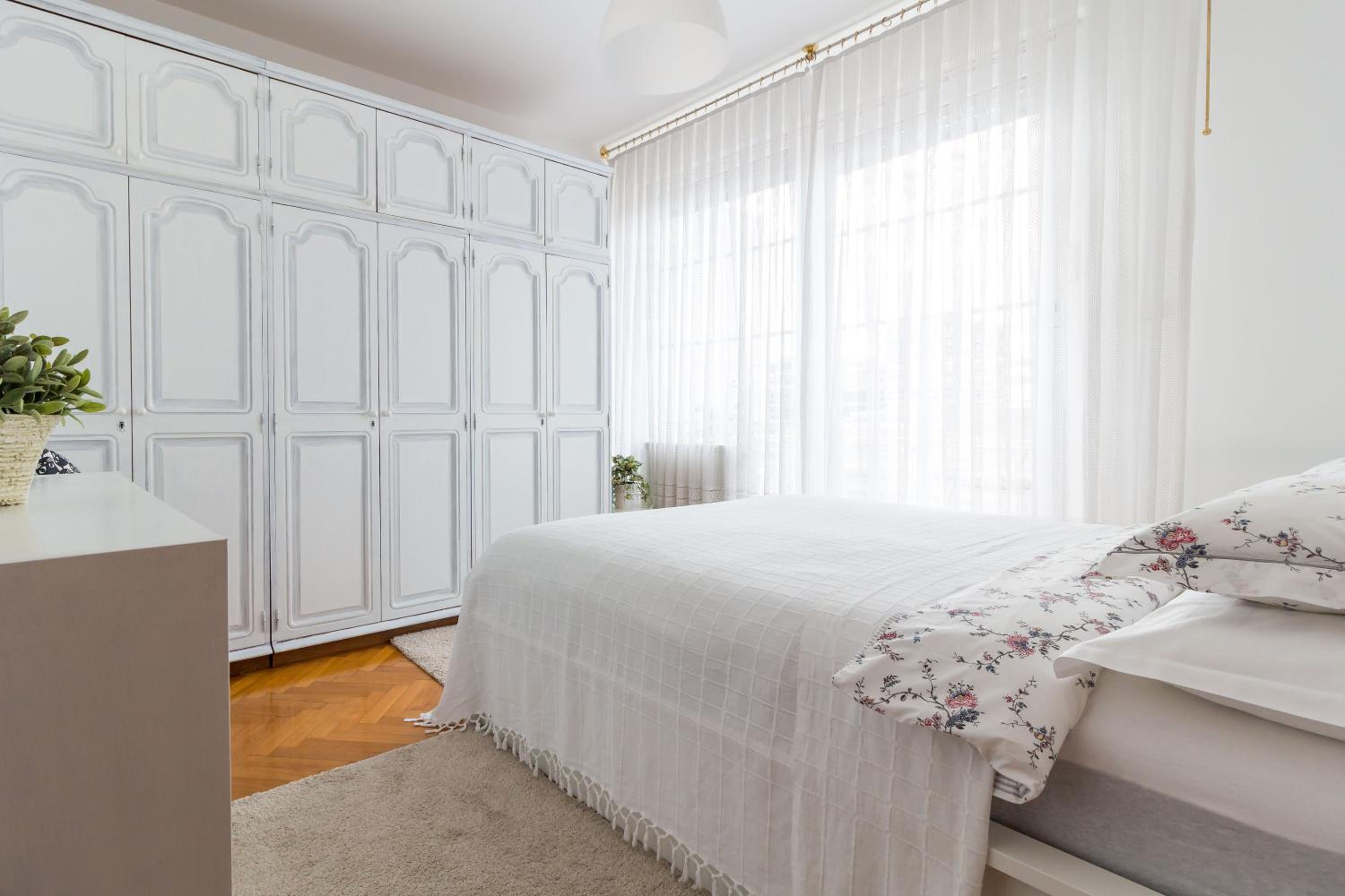 "Apartment Zagreb Idila Center", with a balcony, speed WiFi view 5