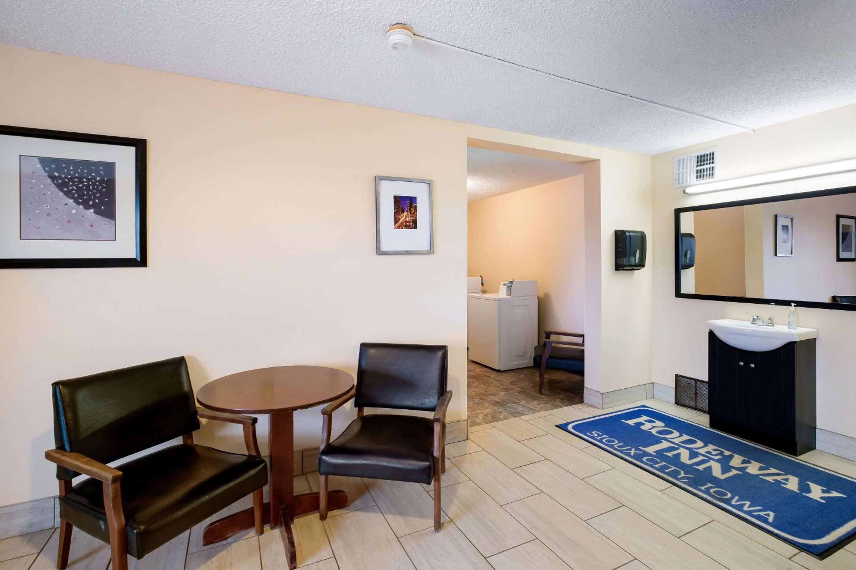 Rodeway Inn Sergeant Bluff - Sioux City