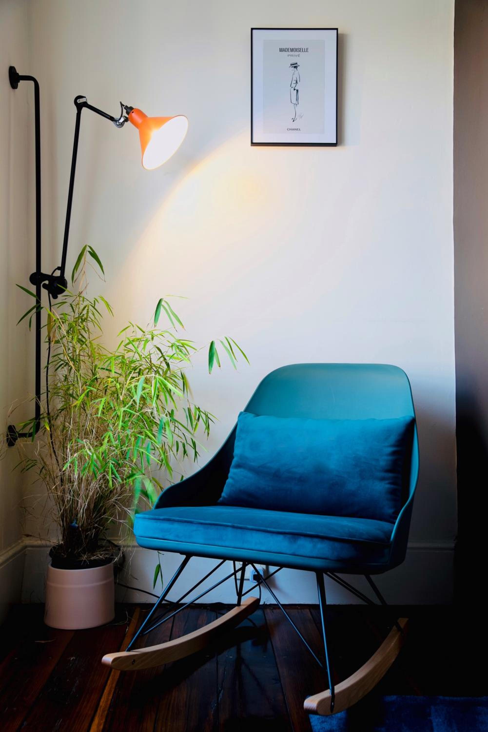 Lotus Gogh Apartment