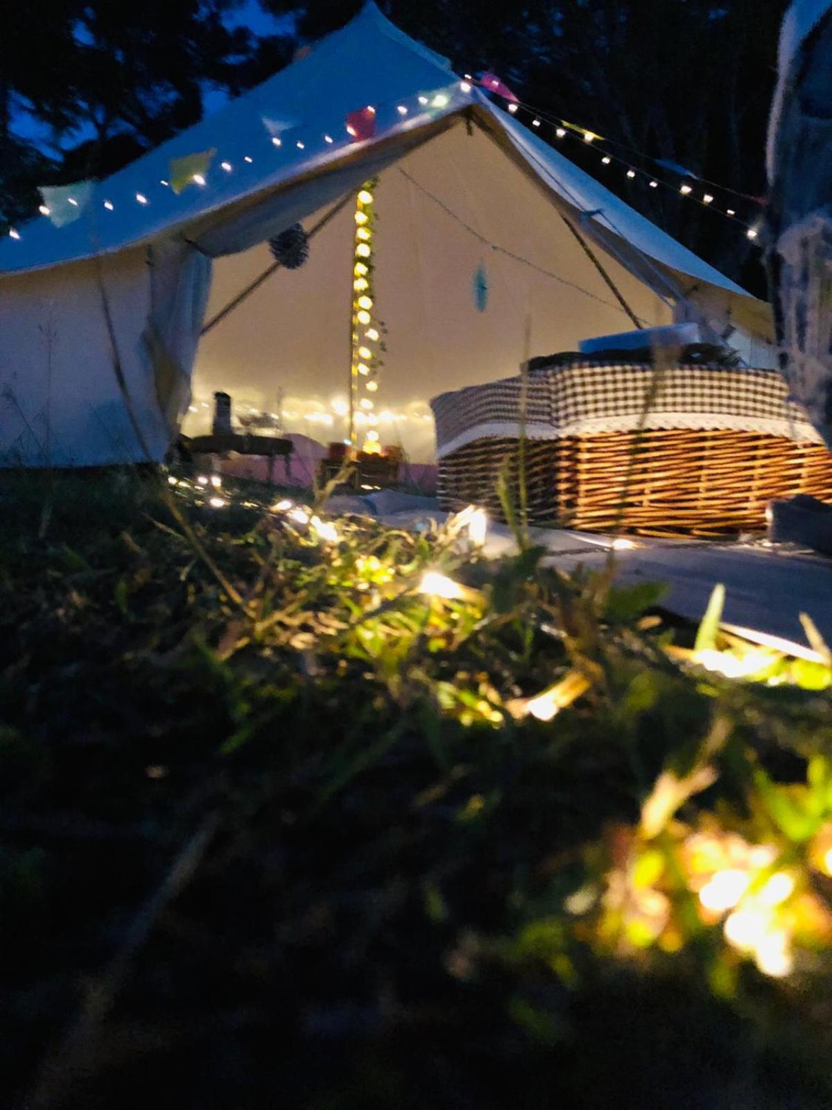 Glamping Kaki - Large Bell Tent