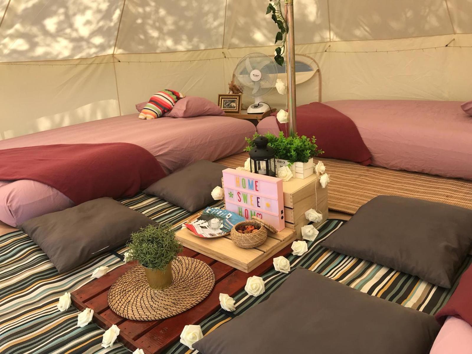 Glamping Kaki - Large Bell Tent