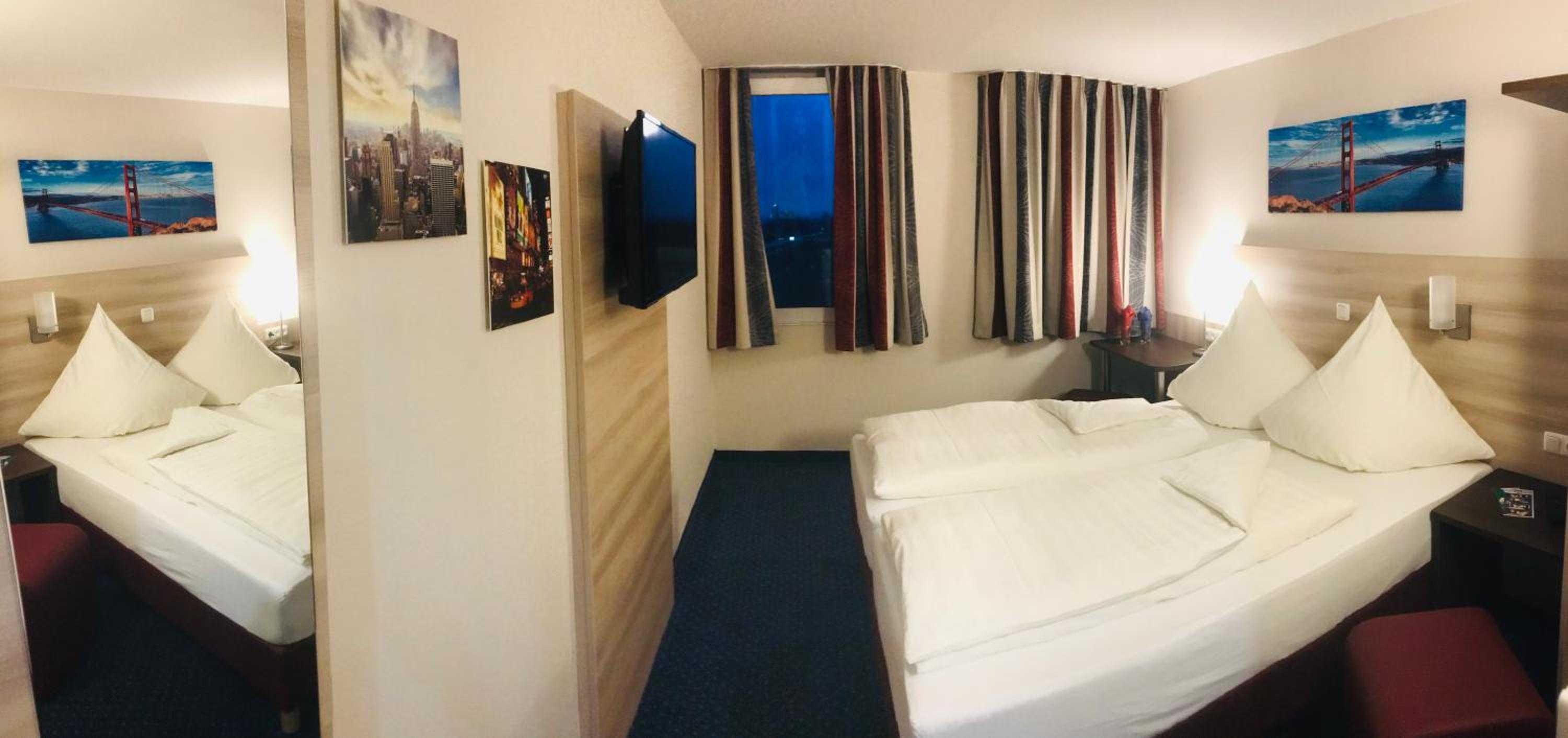 Motel 44