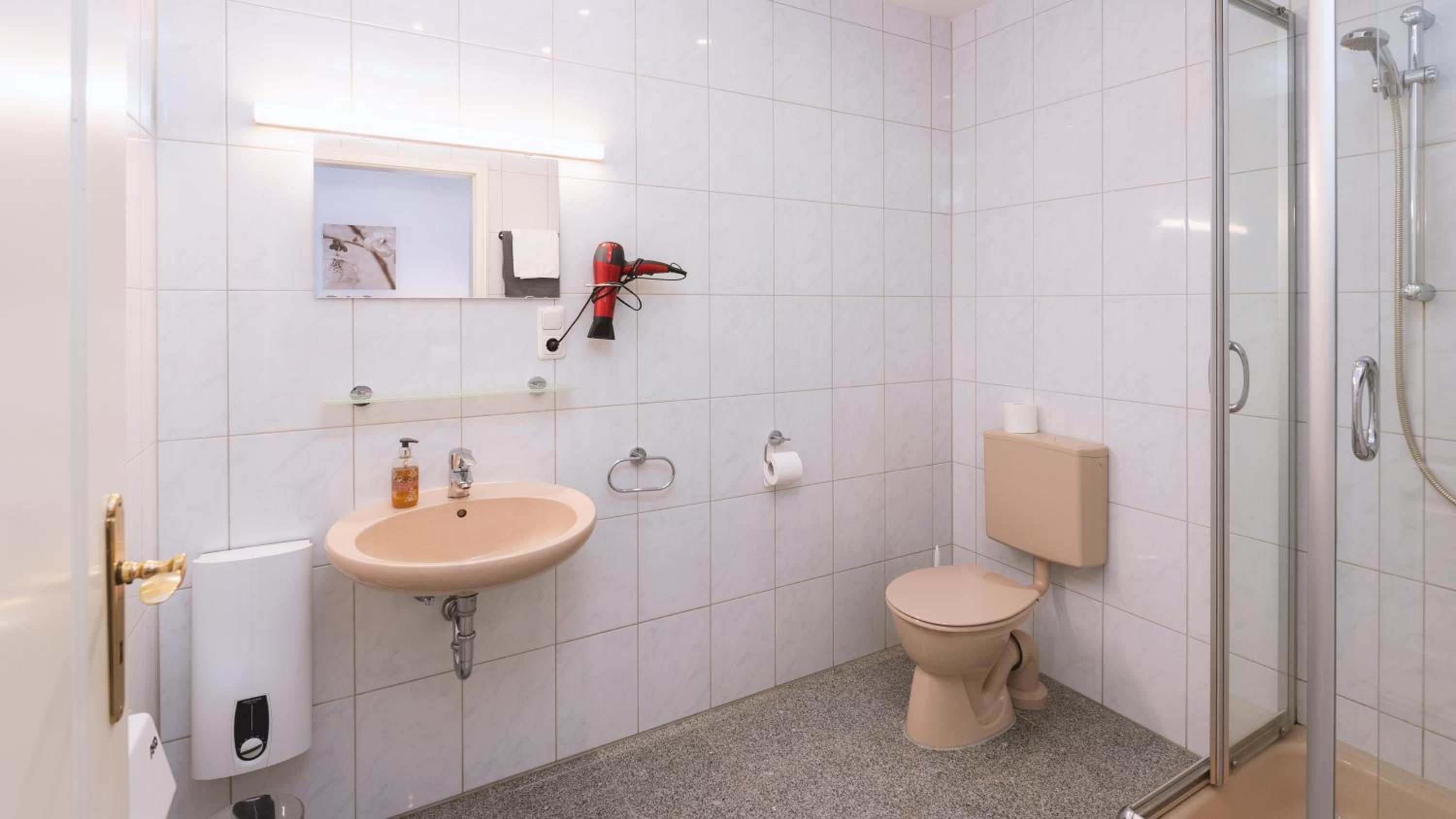 Boardinghouse - Stadtvilla Budget