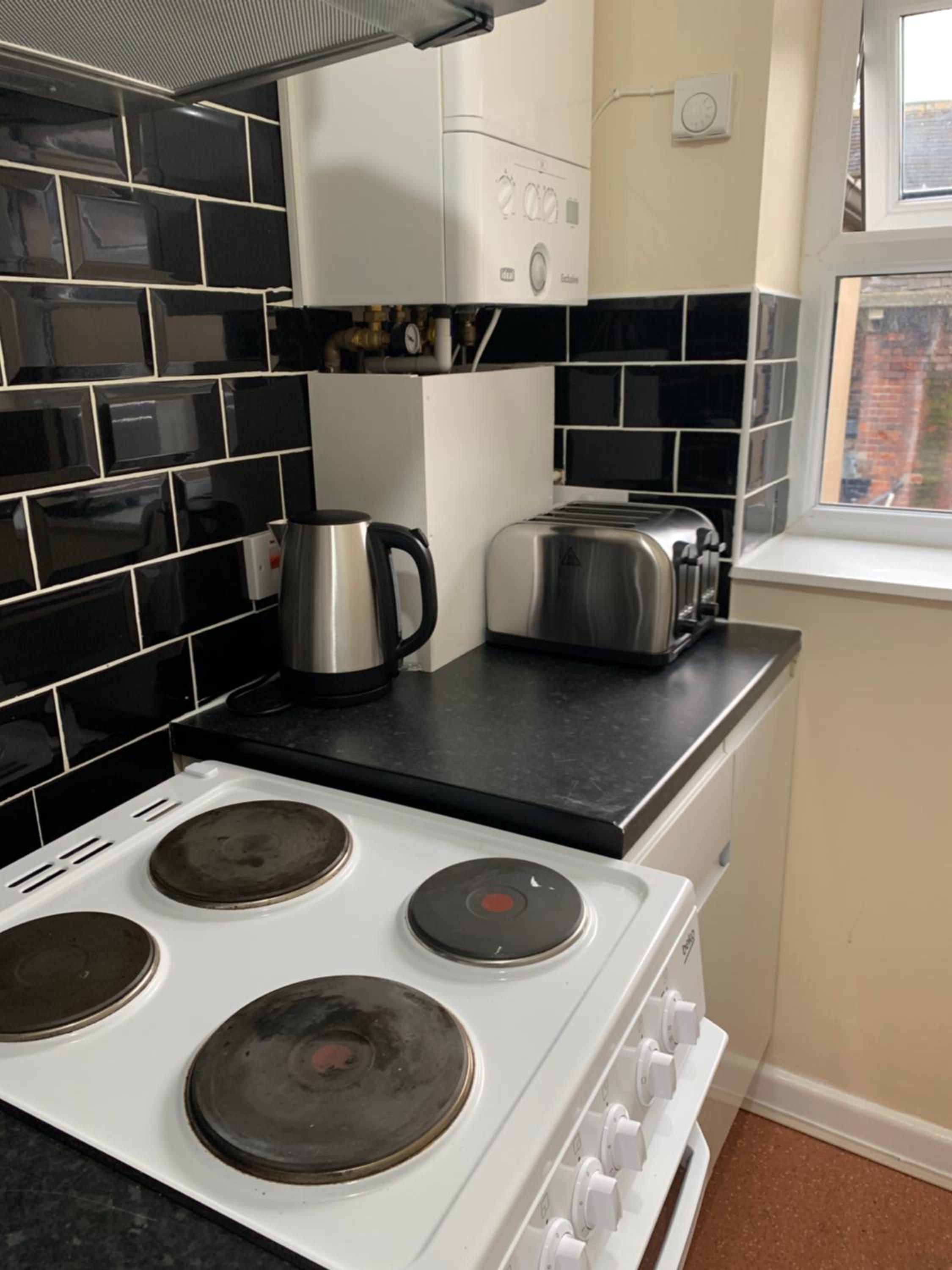 Stroud Vacations - Cotswold Valley Aparthotel - Property Image 21