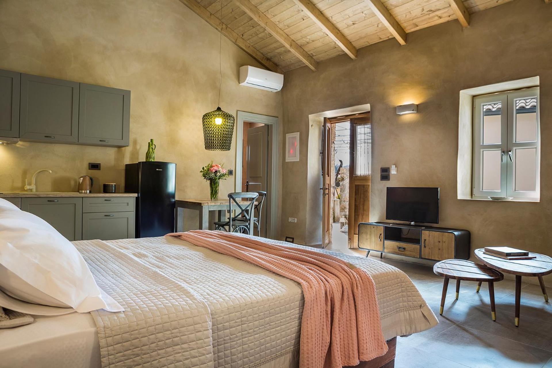 Villa Daniela - Saint Nikolas Retreat view 5