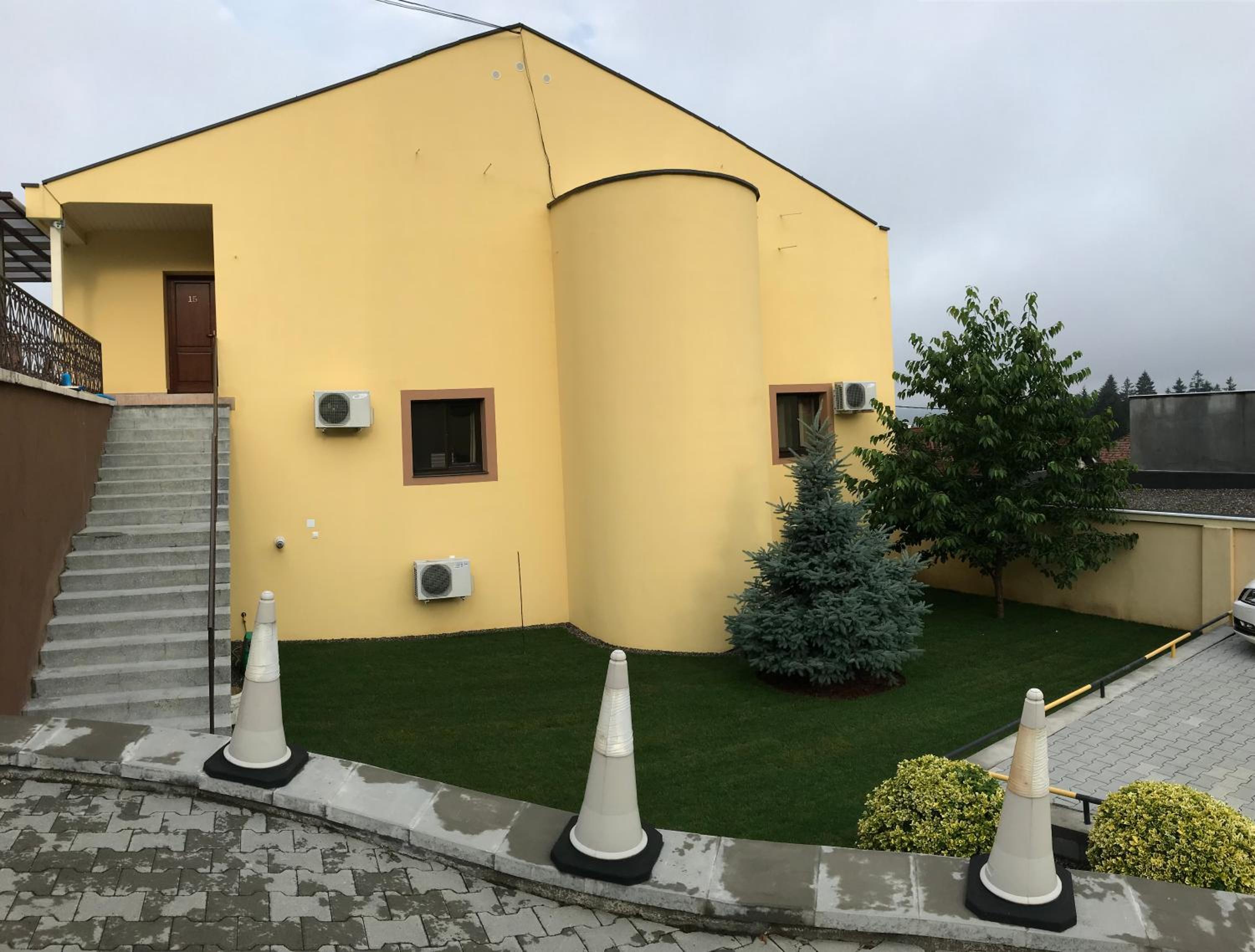 Photo 36