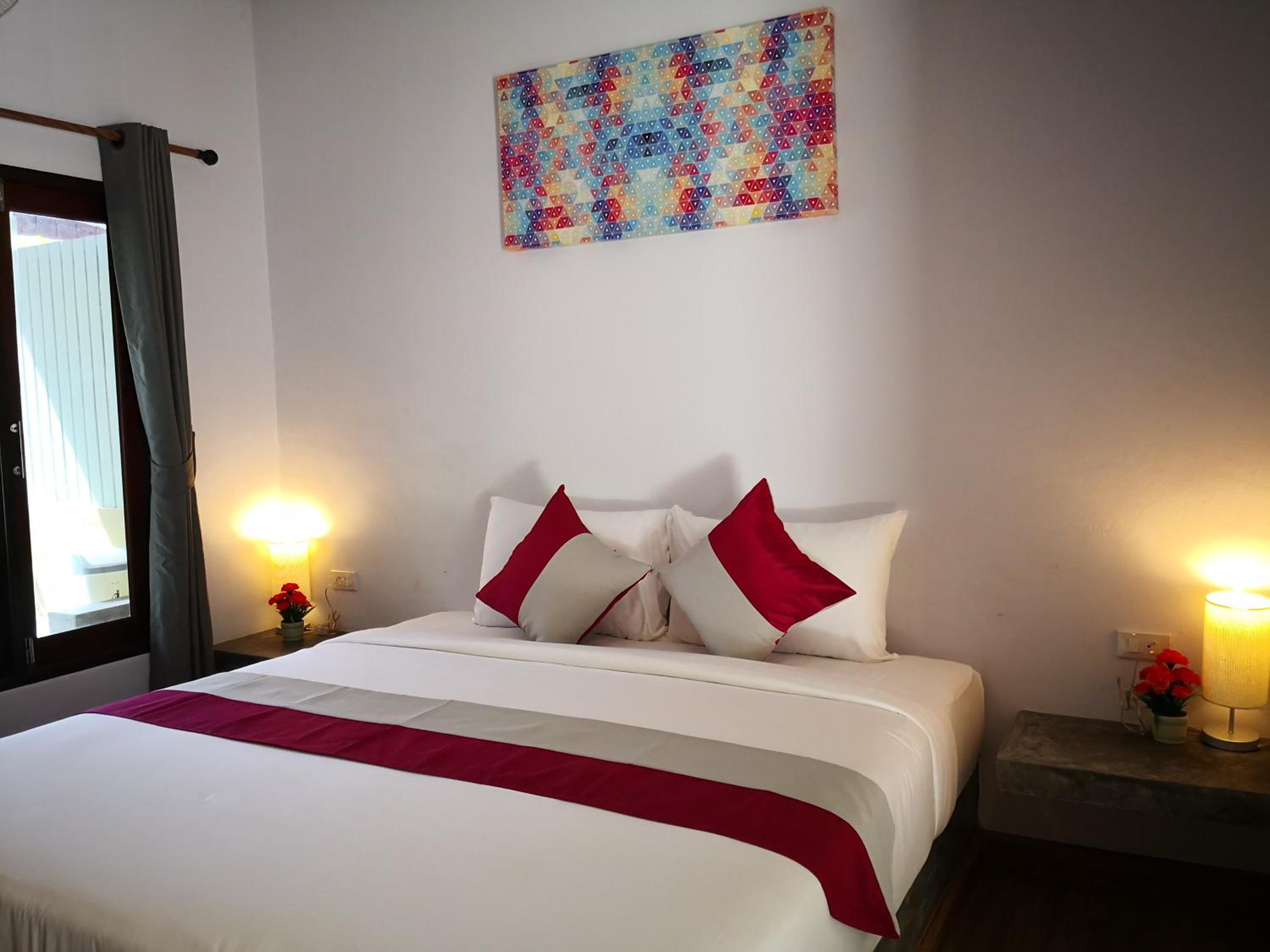 Baan Suan Rim Klong Resort