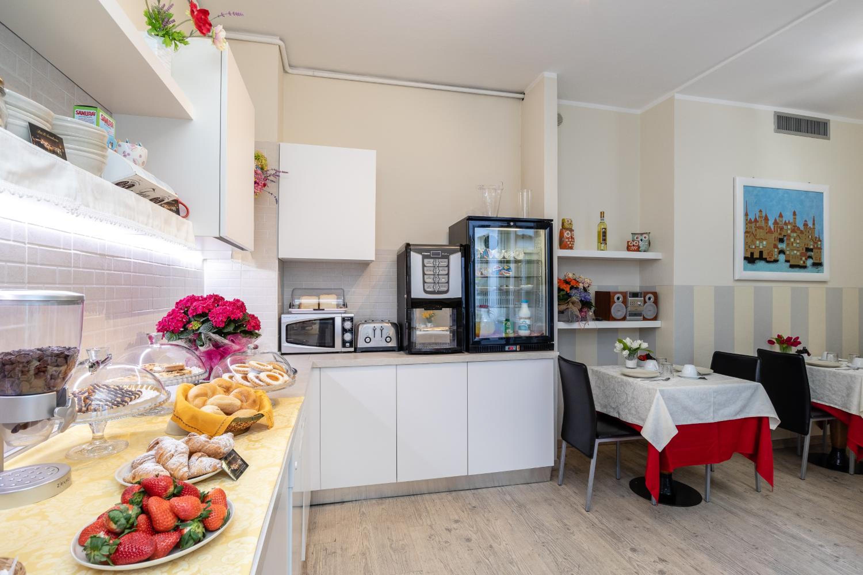 Hotel B&B Accademia - Image 1